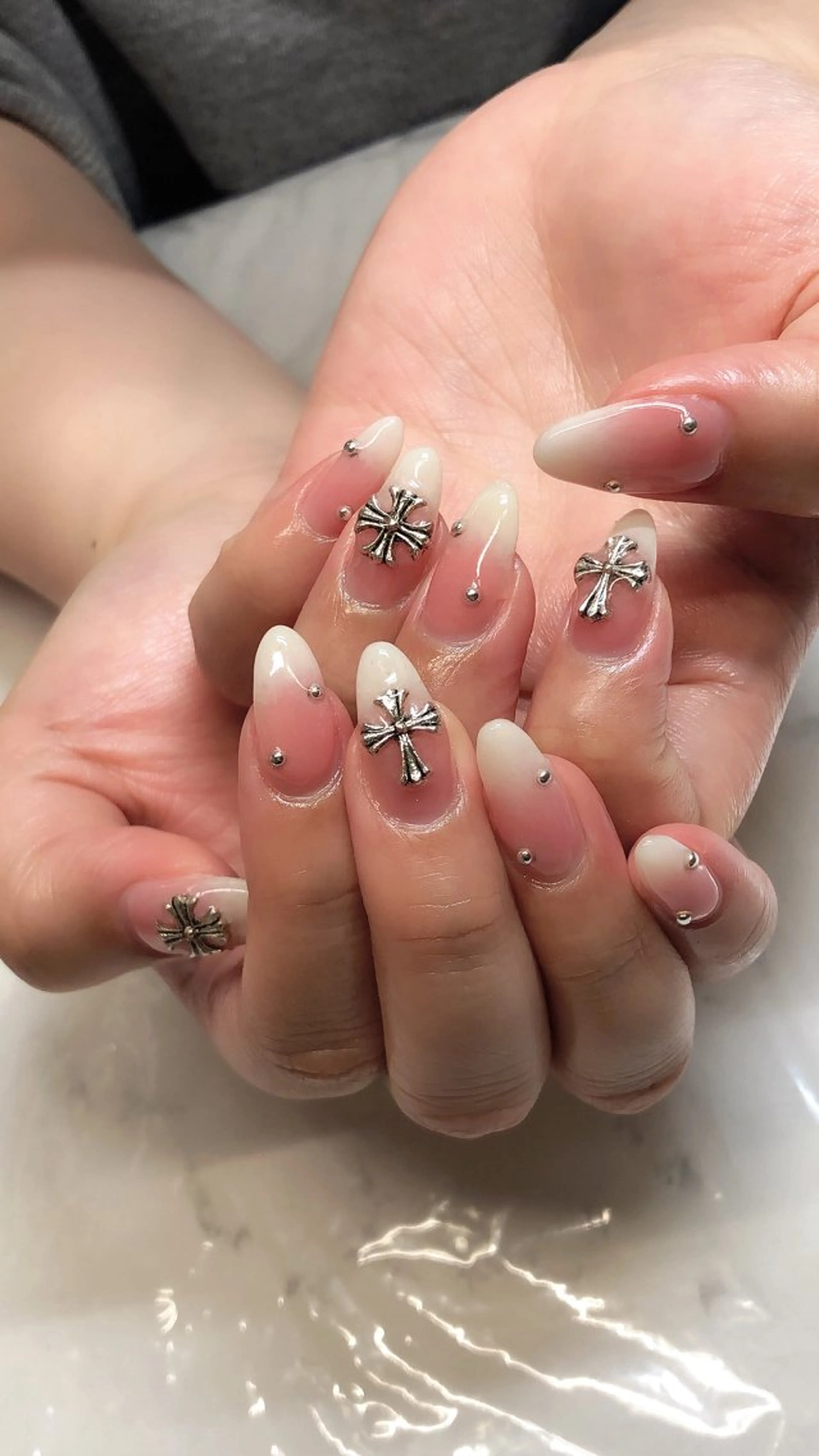 ネイル 💎Guarendo💎錦糸町店所属・✨アン ミユ✨のネイルデザイン