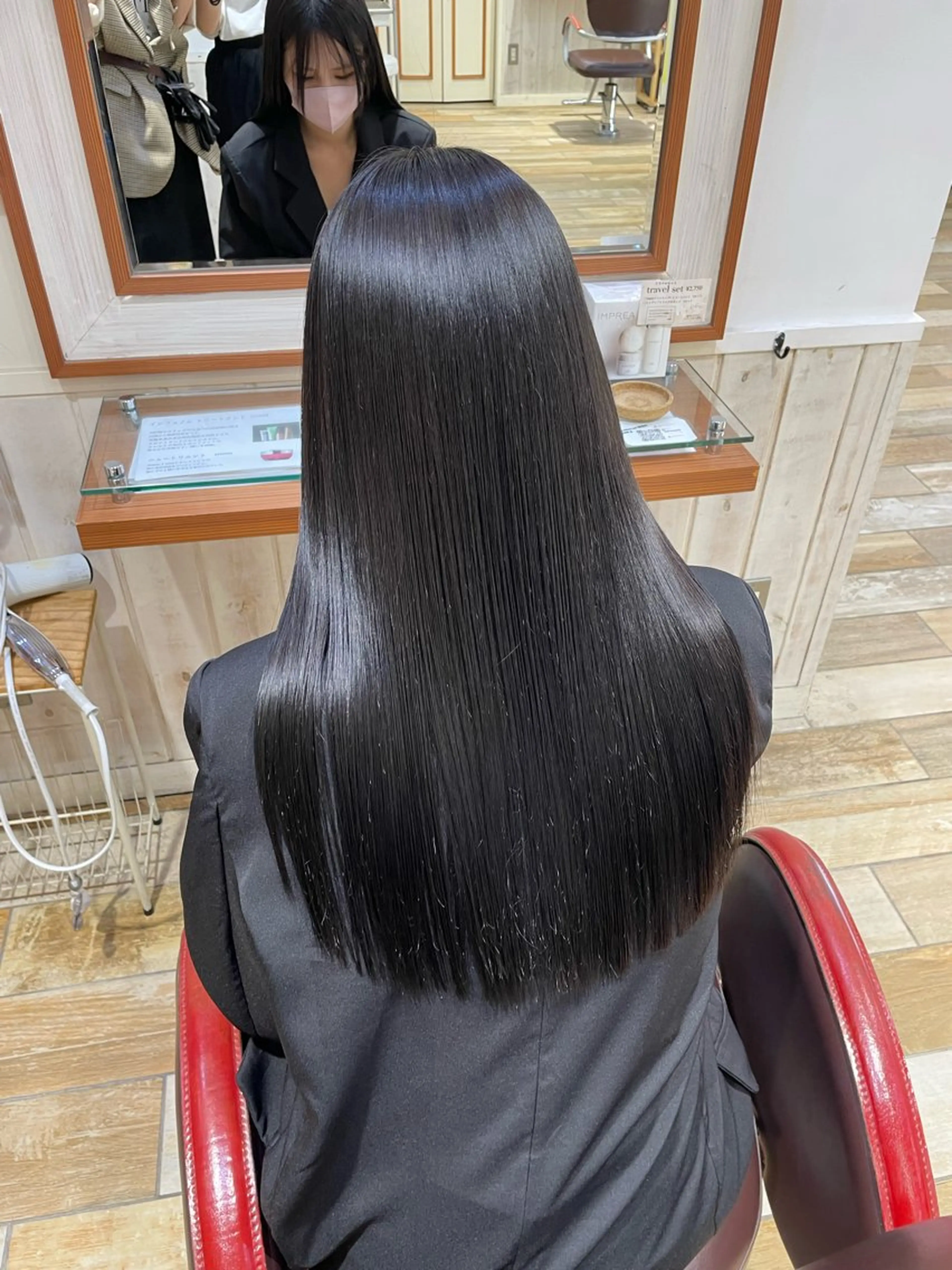 ロング パーマ 縮毛矯正 clan .のヘアスタイル