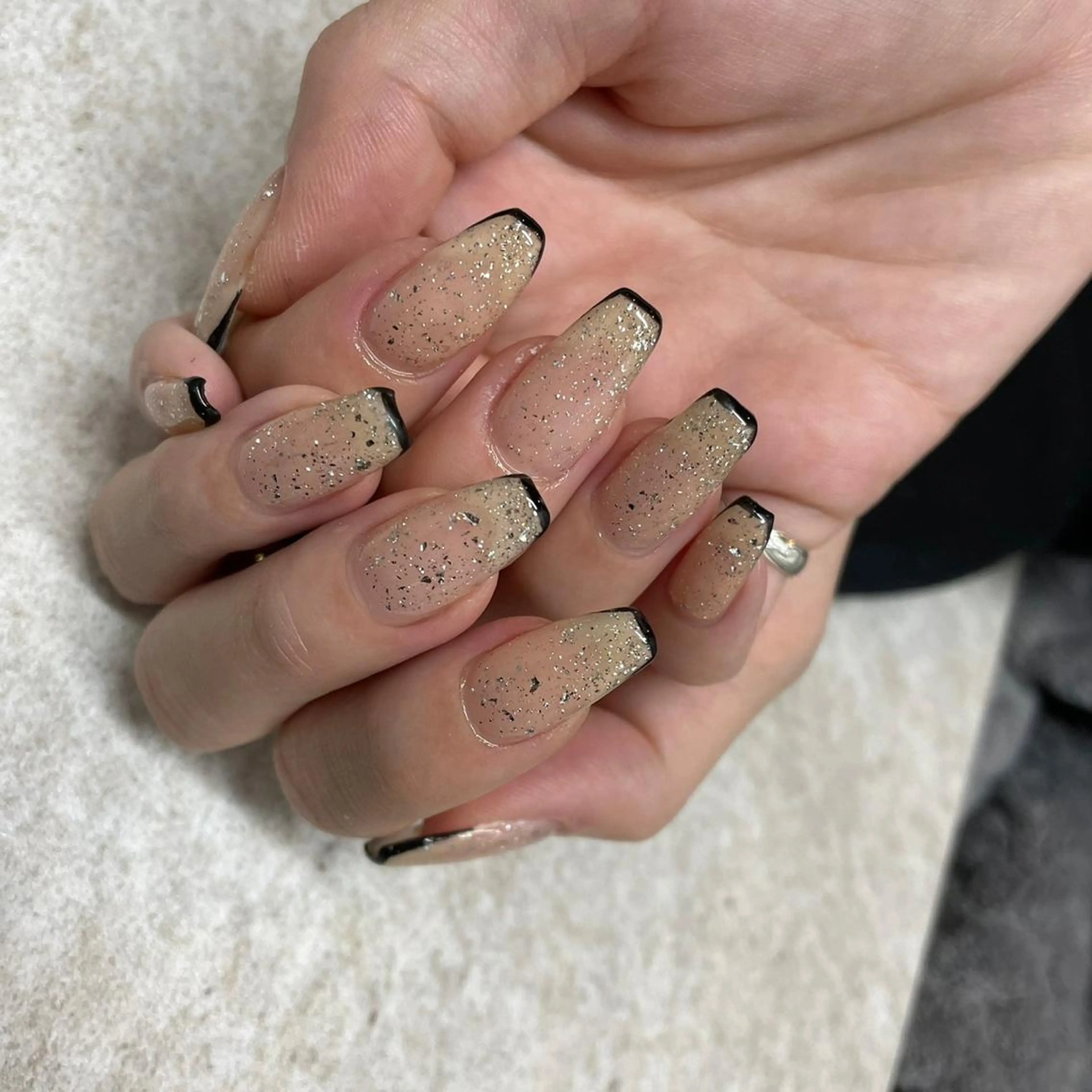 ネイル フレンチネイル 【やり放題専門店】 スカルプ＆長さ出しのネイルデザイン