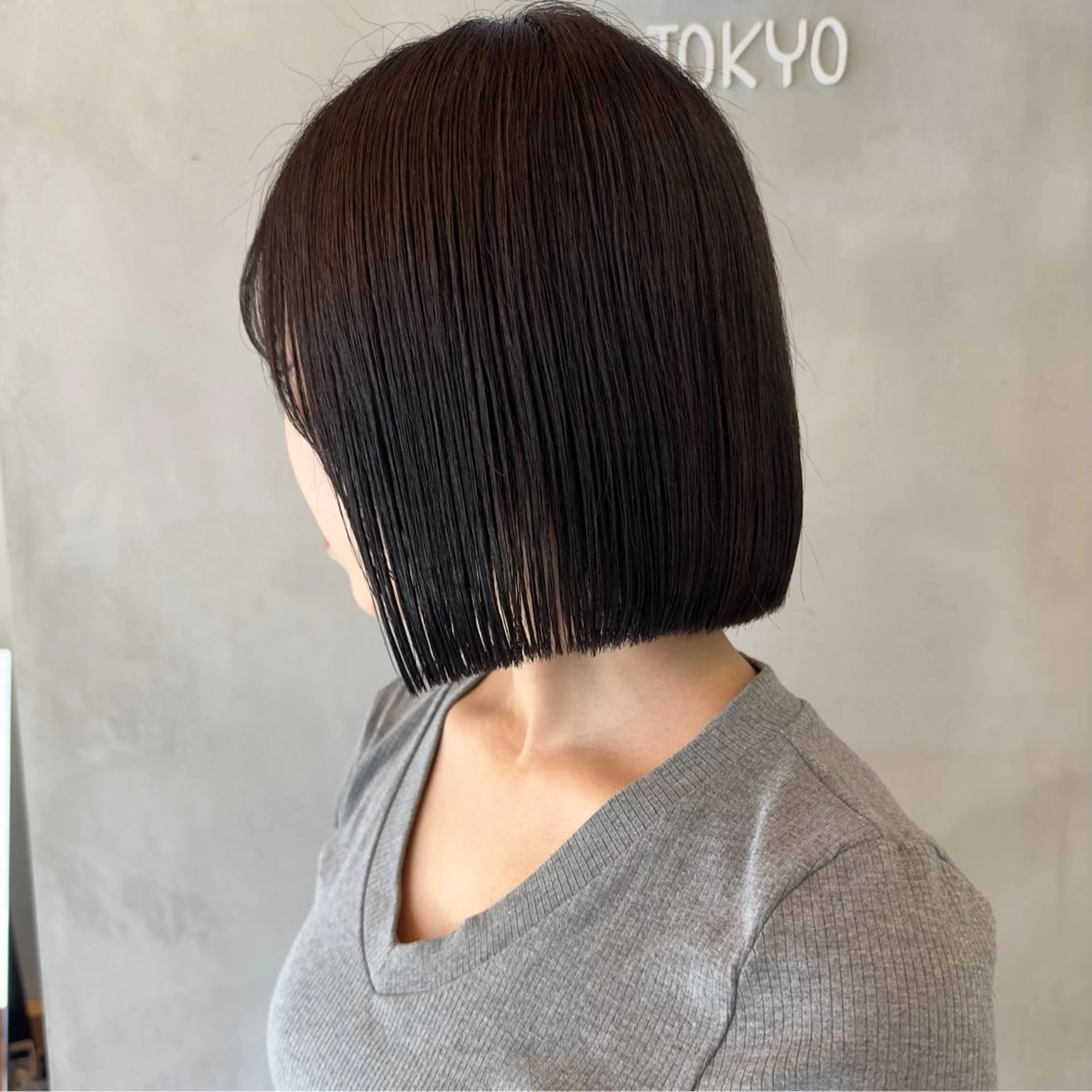 ミディアム カラー カット ヘアカラー トリートメント センターパート/ 暖色カラーayuのヘアスタイル