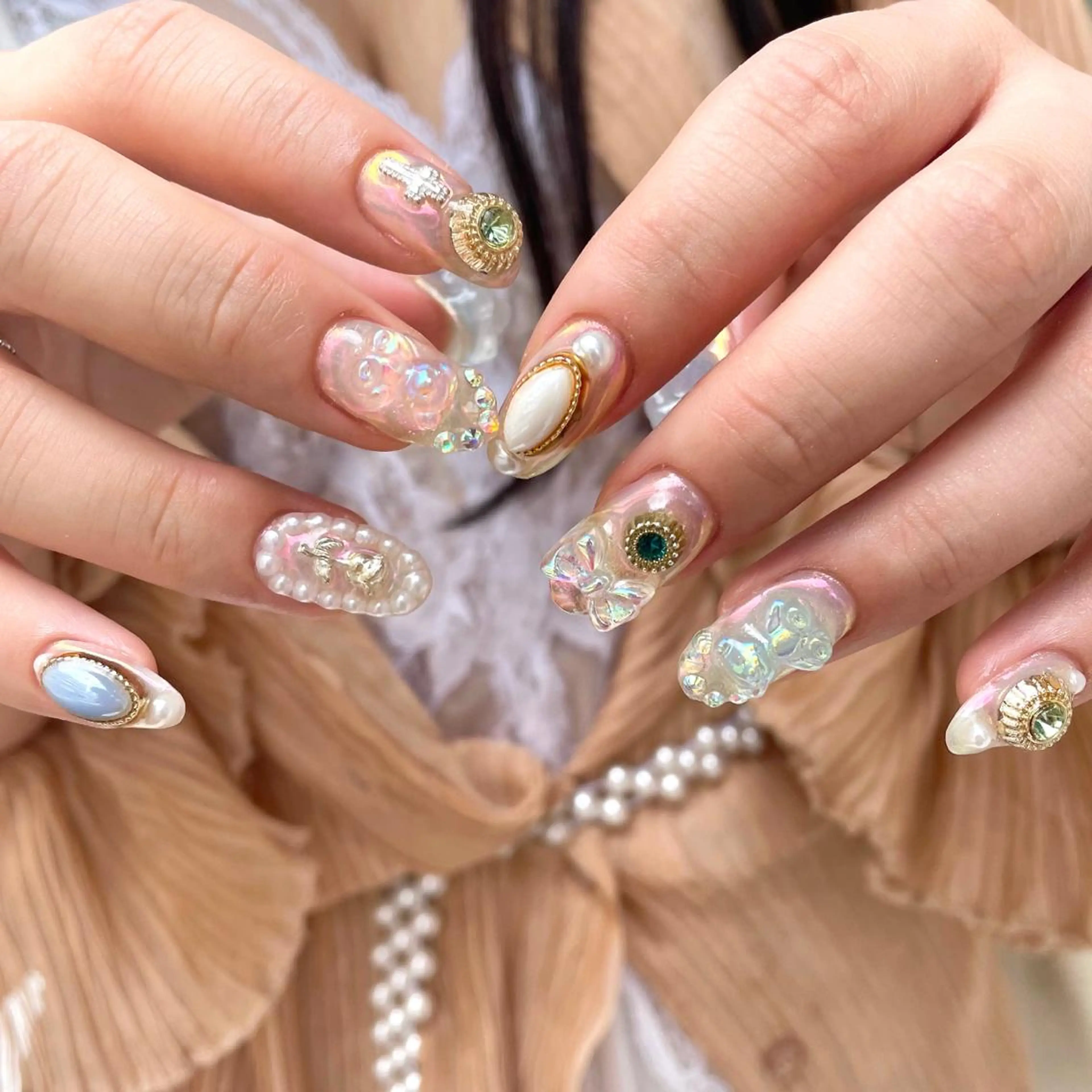 ネイル 新井 ひなののネイルデザイン