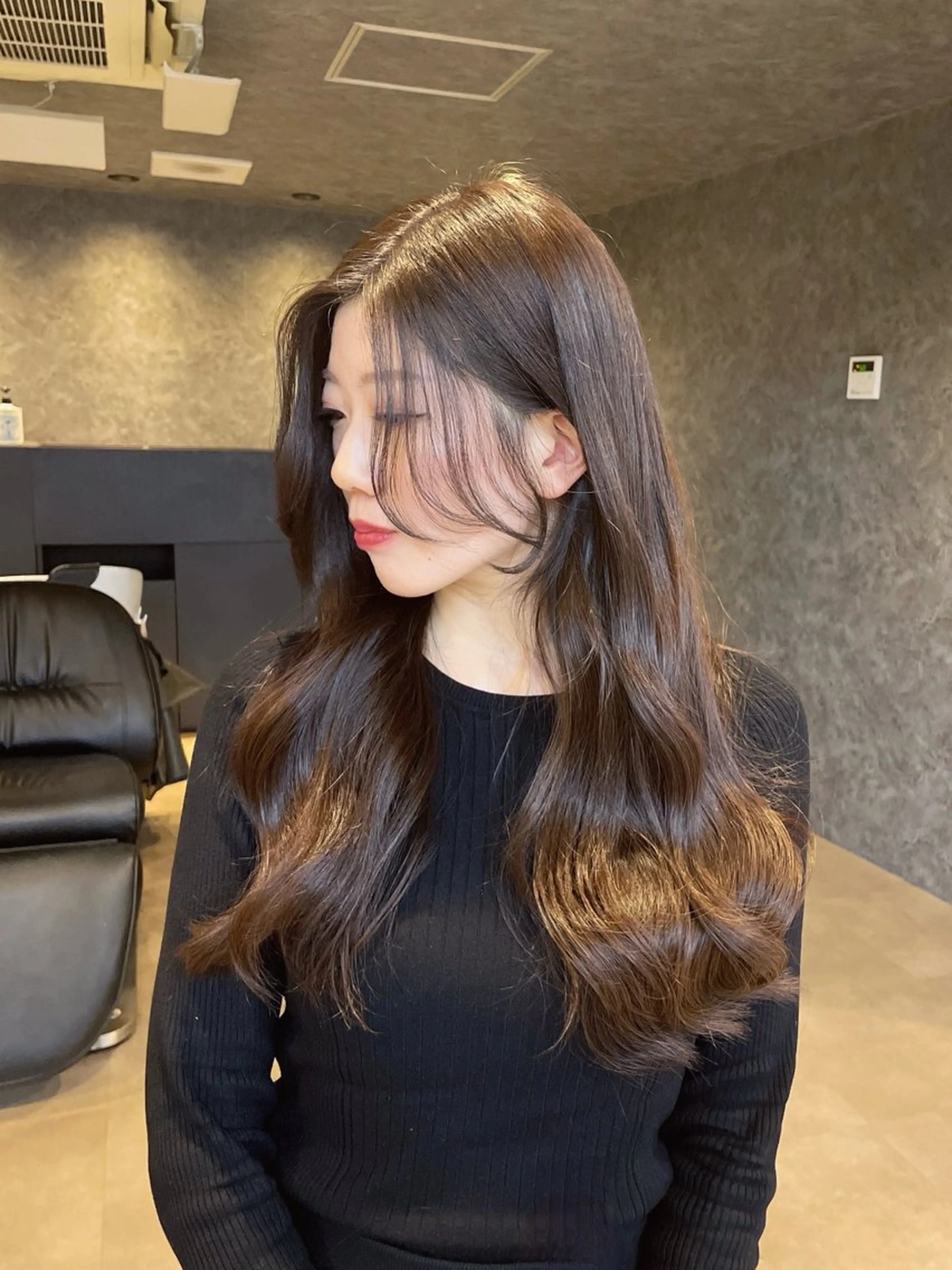 ロング カラー ヘアカラー トリートメント MISATO THIRD SHOPのヘアスタイル