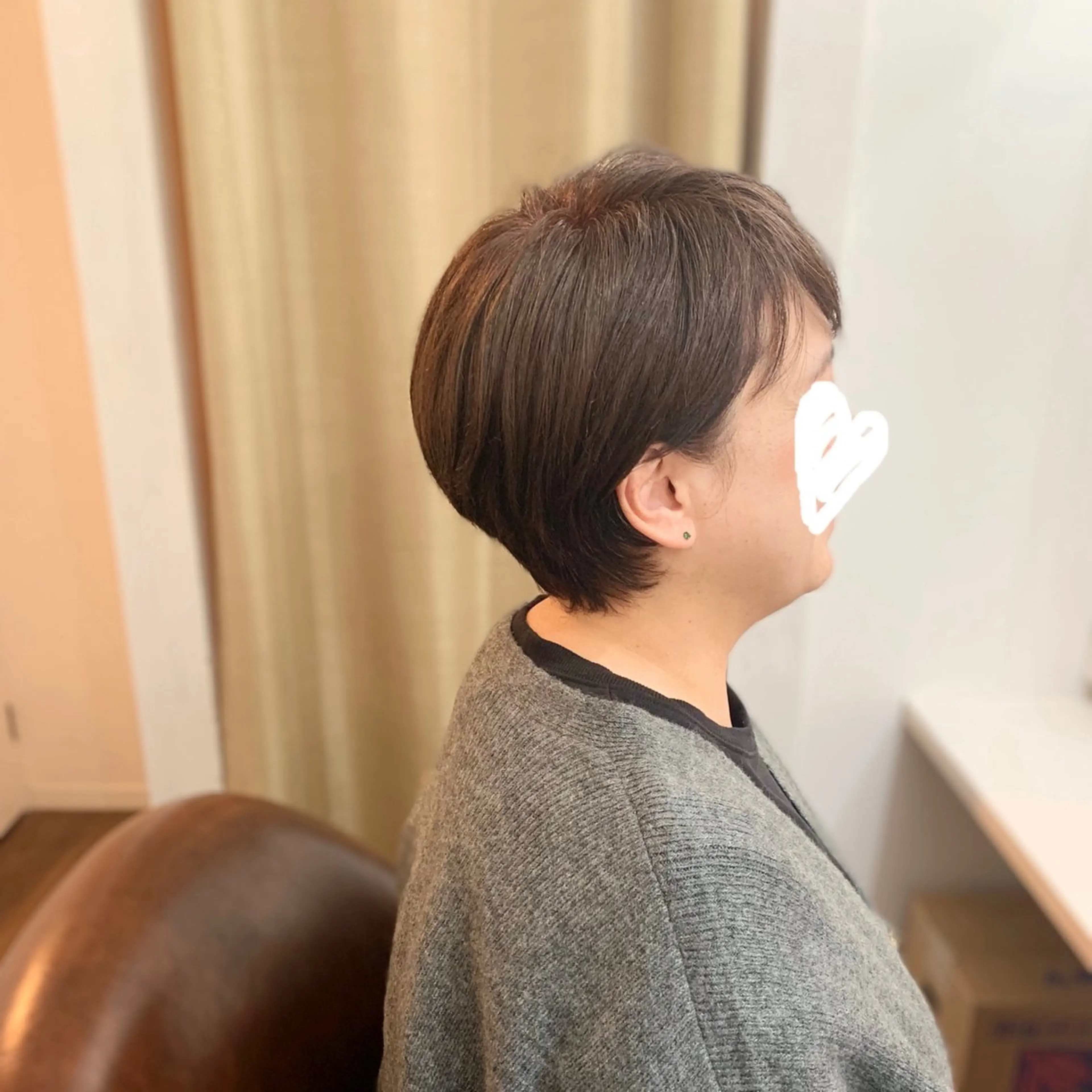 ショート カラー ブラウンカラー ナチュラルブラウン ショートヘア カット ヘアカラー トリートメント elua kanekoの眉毛・アイブロウイメージ