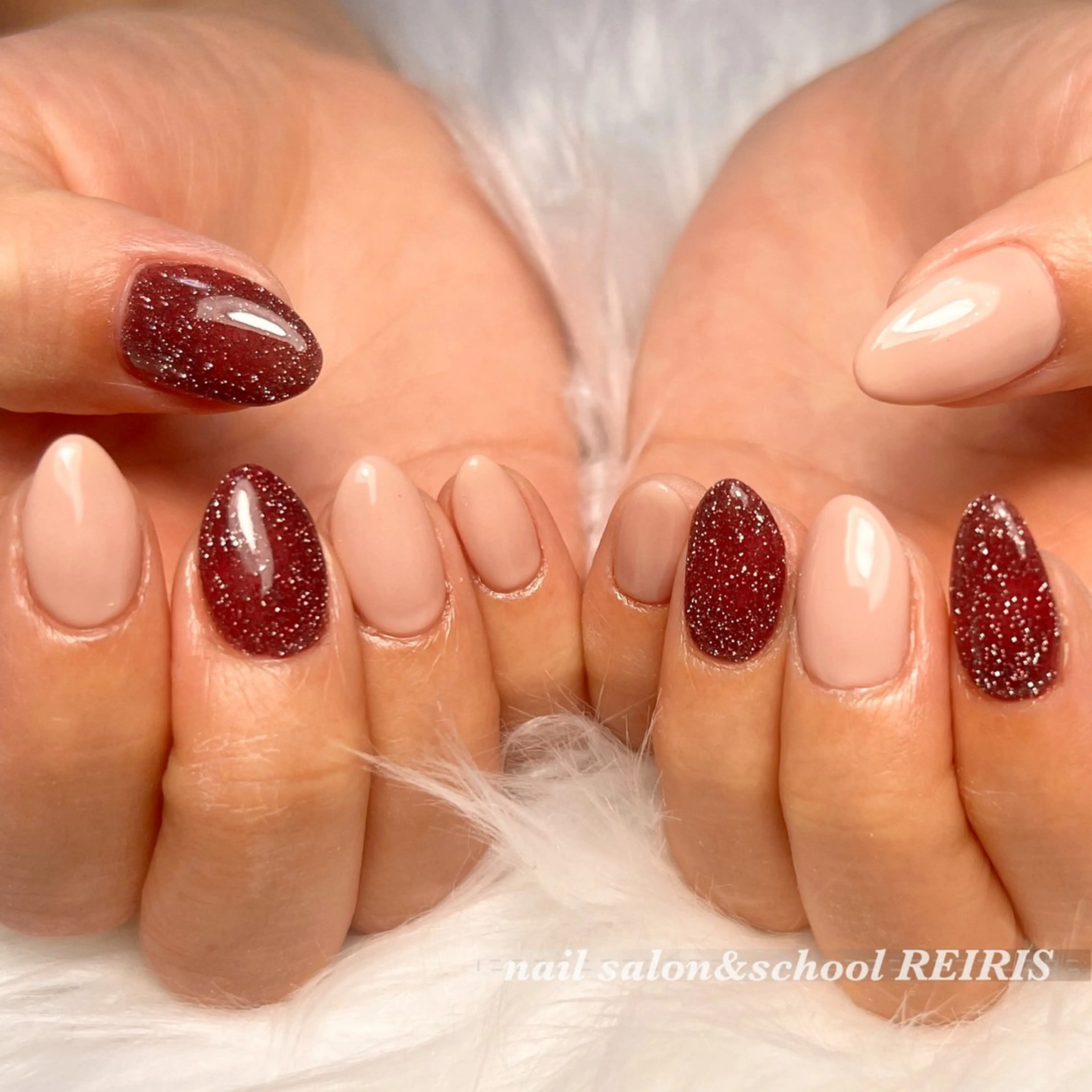 【オフあり】ハンド ワンカラー・ラメグラデーション(1色のみ・ベースカラーはクリア)の写真