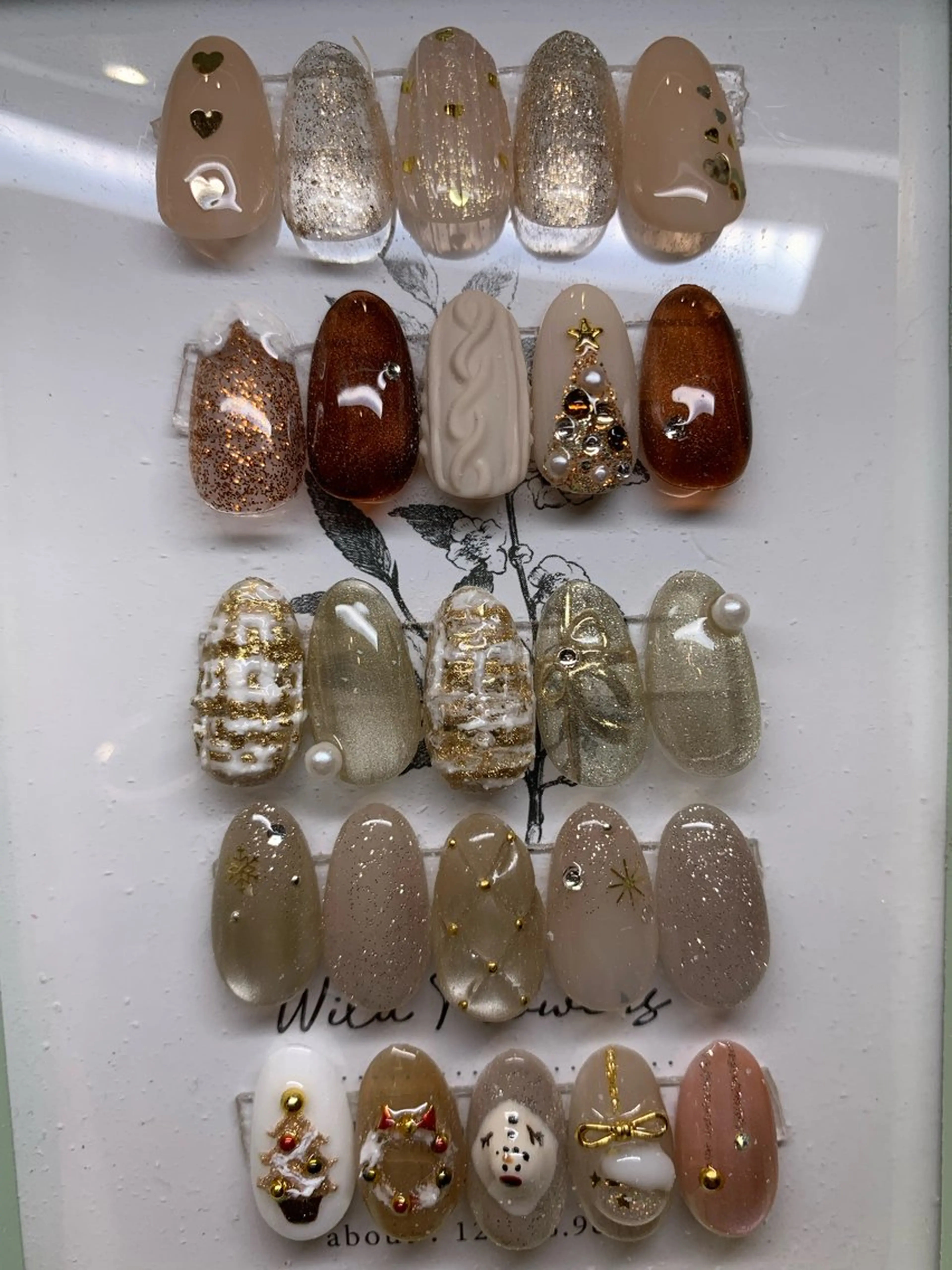 ネイル 冬ネイル クリスマス ハンドネイル nailAVANCE akariのネイルデザイン