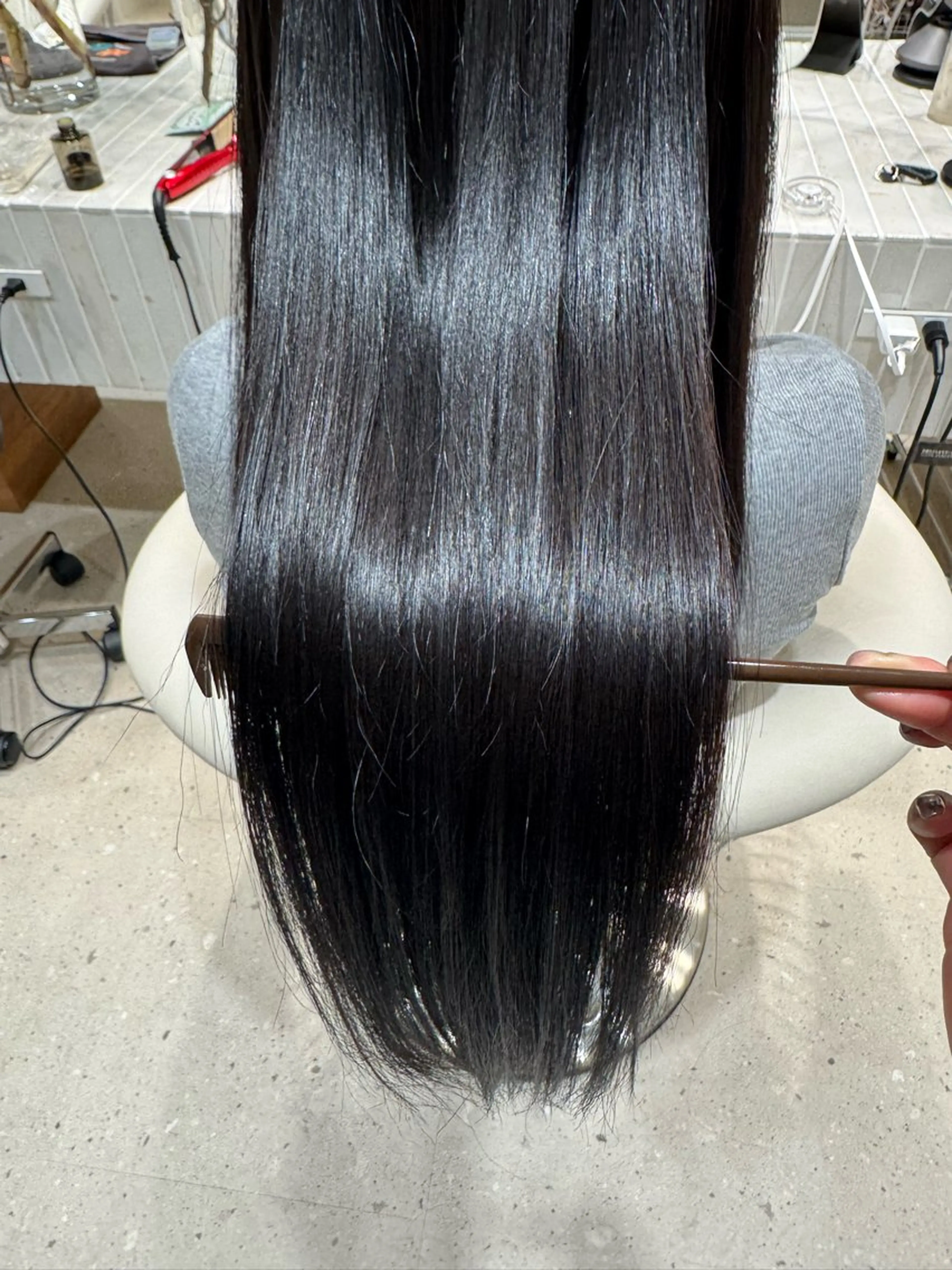 縮毛矯正 Ence 銀座所属・透明感カラー／ 縮毛矯正／まりなのヘアスタイル