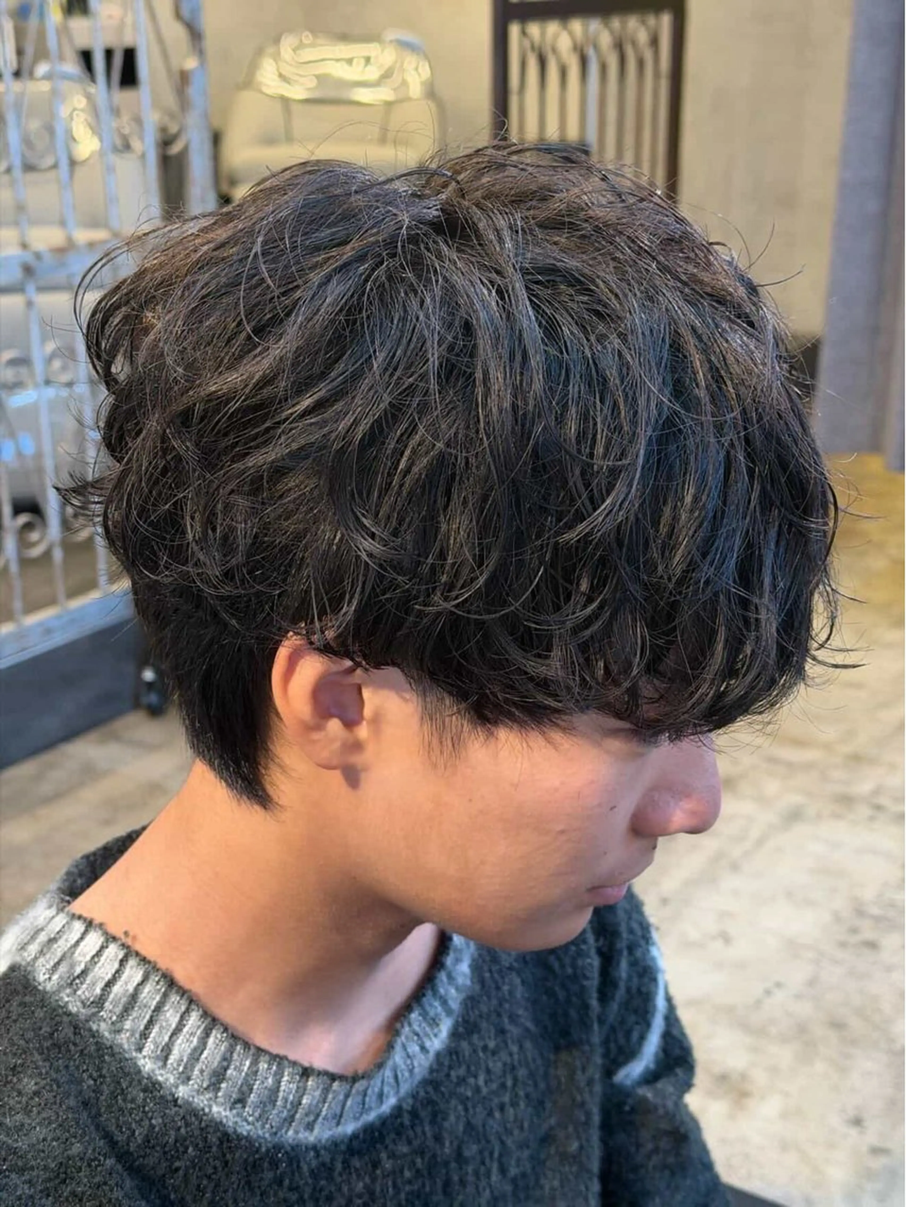 ショート パーマ メンズ カット パーマ shiho/レイヤー /透明感カラーのヘアスタイル