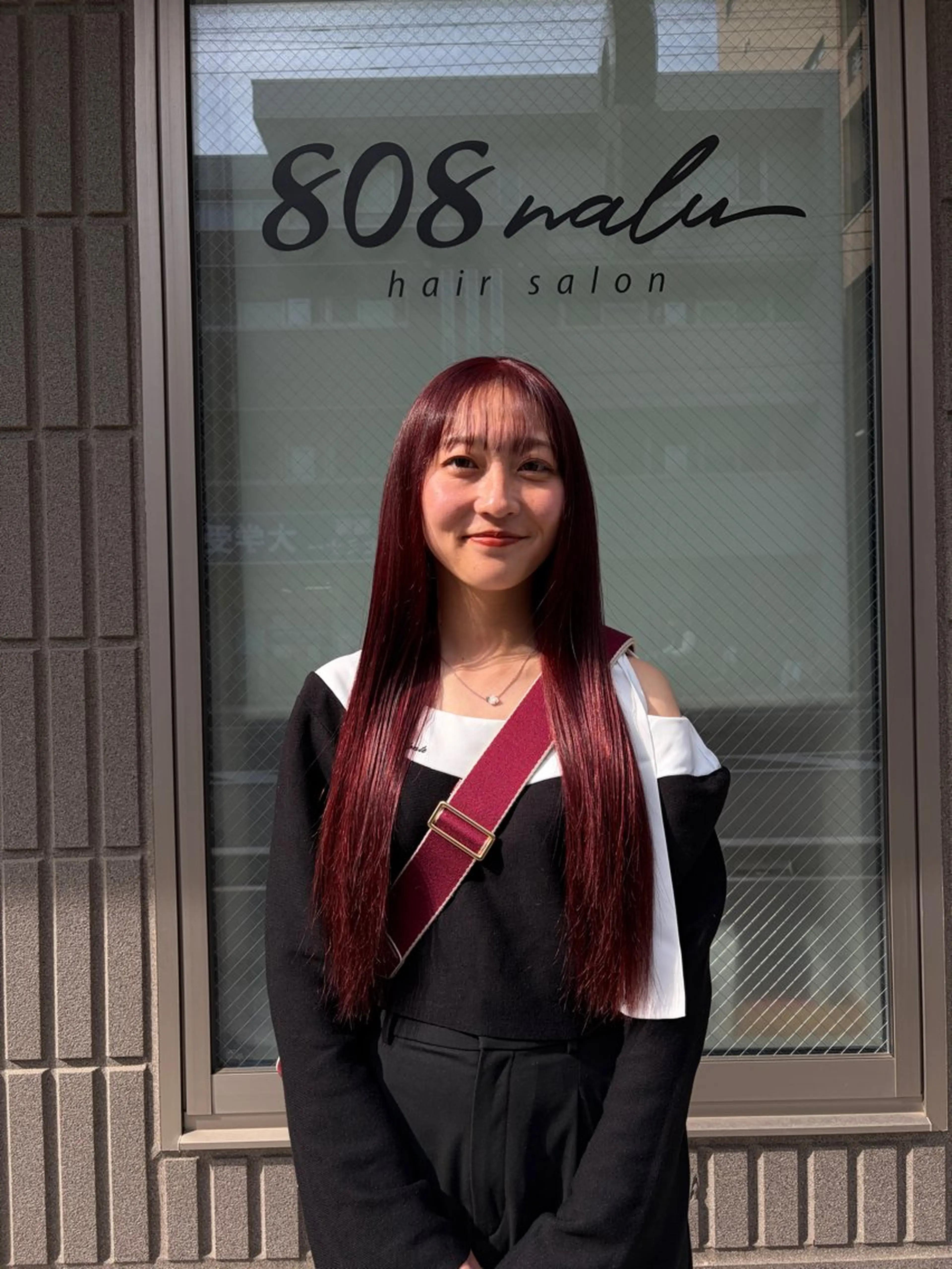 ロング カラー カット ヘアカラー トリートメント 荒井 茉凜のヘアスタイル