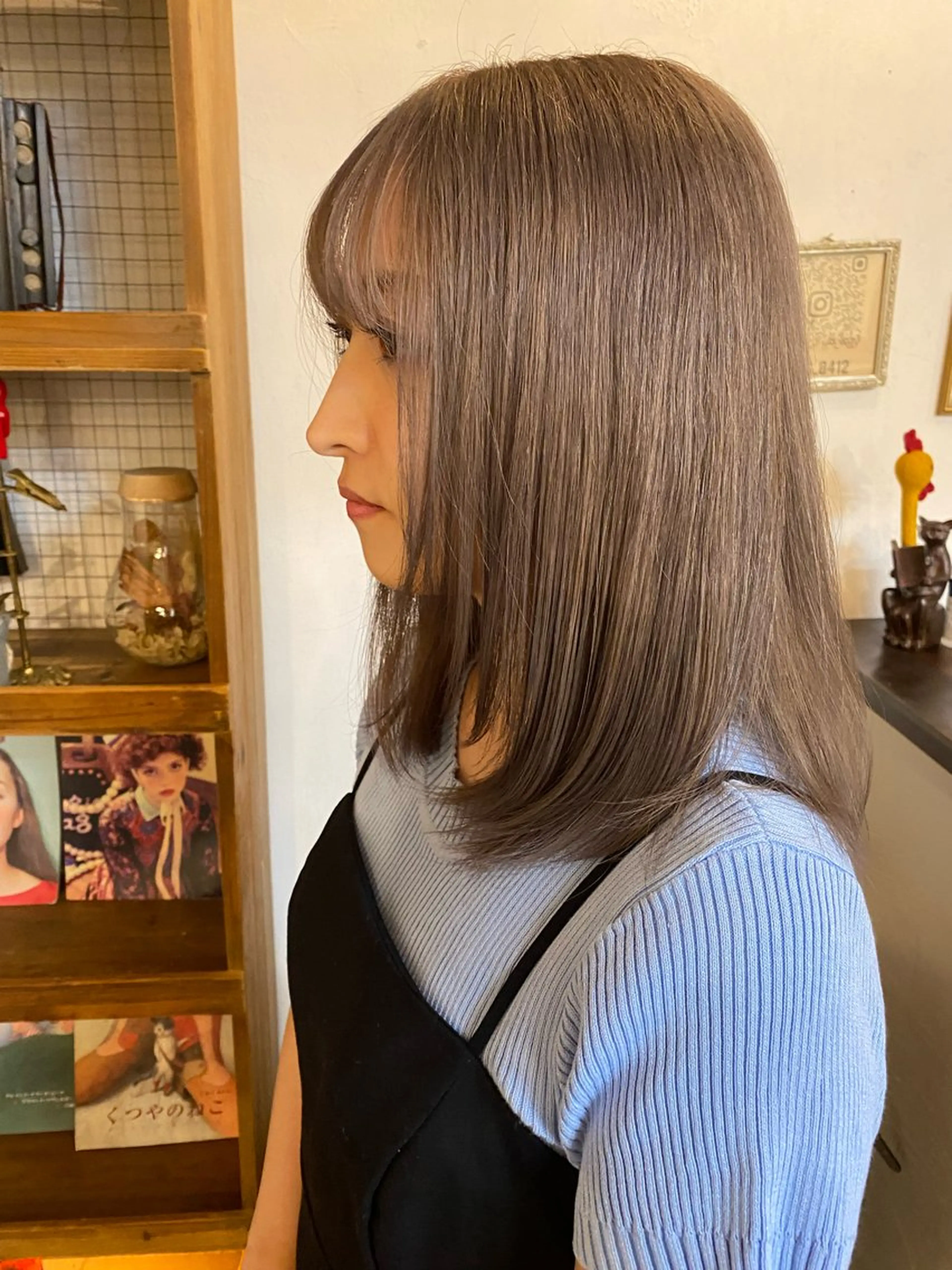 ミディアム ヘアカラー ヒラカホ/ ブリーチ/似合わせのヘアスタイル