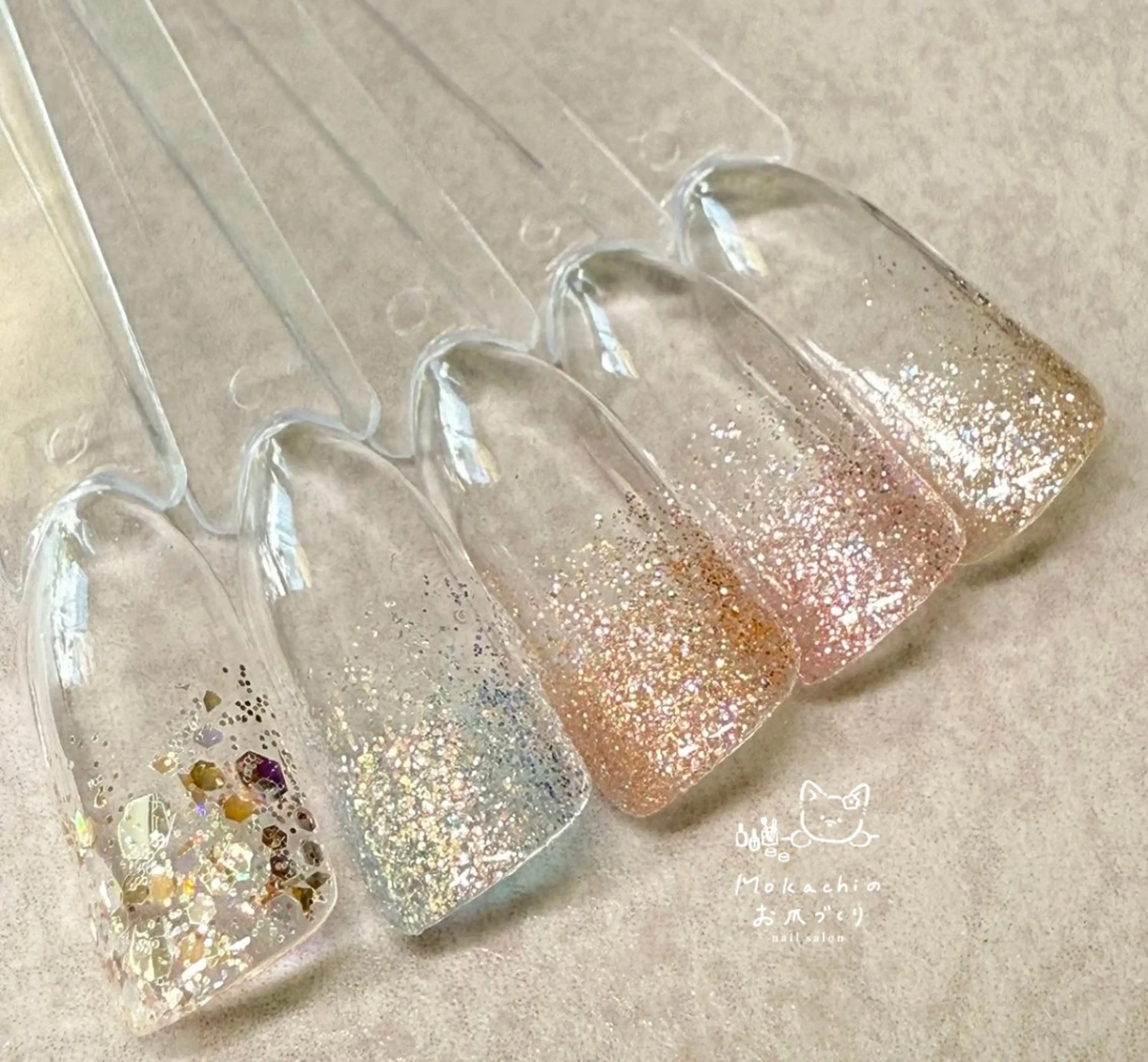 オフ無＊シンプル＊ソフトジェルラメグラデーションの写真