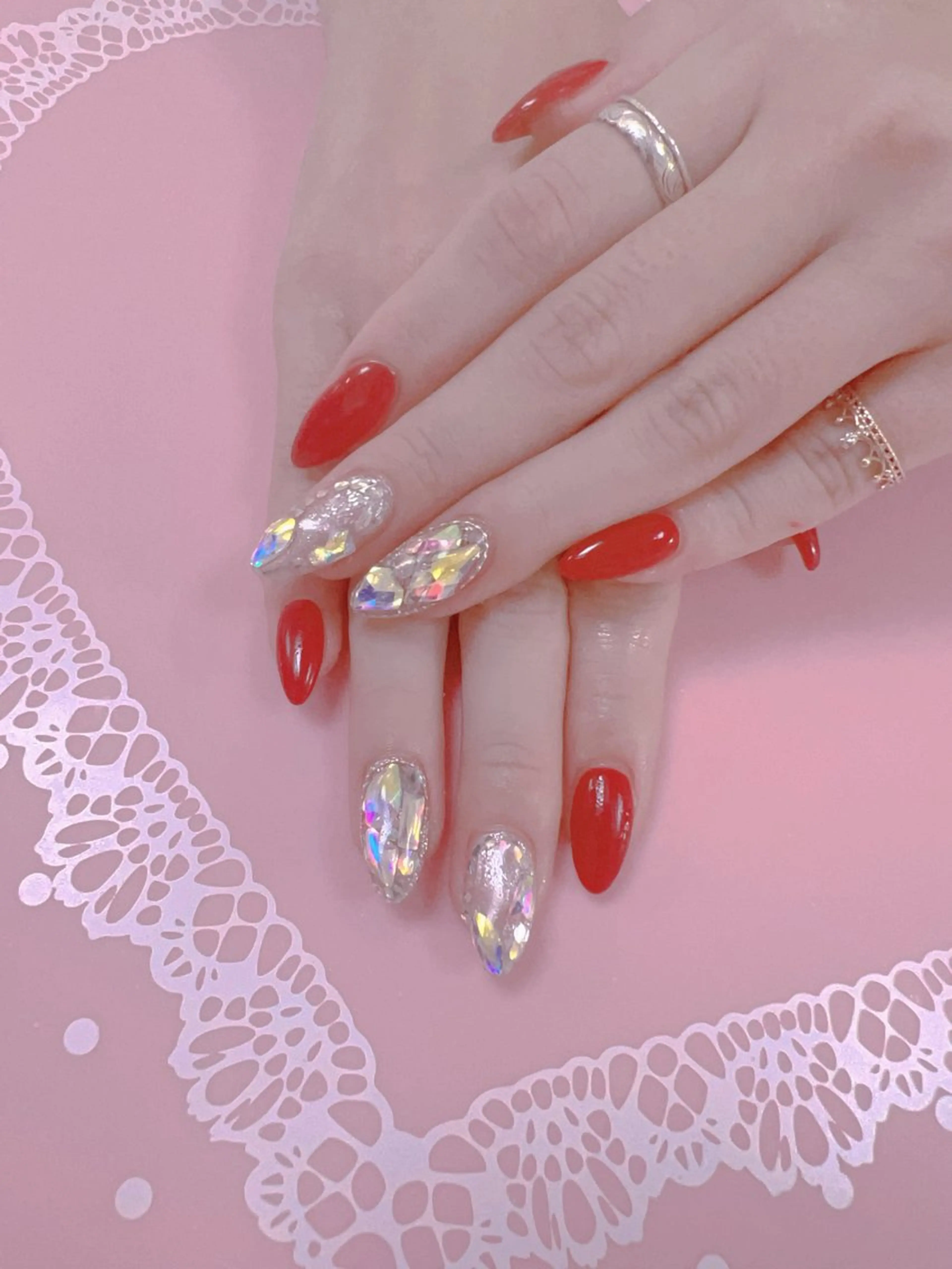 ネイル はぴねす所属・横浜 美夢のネイルデザイン