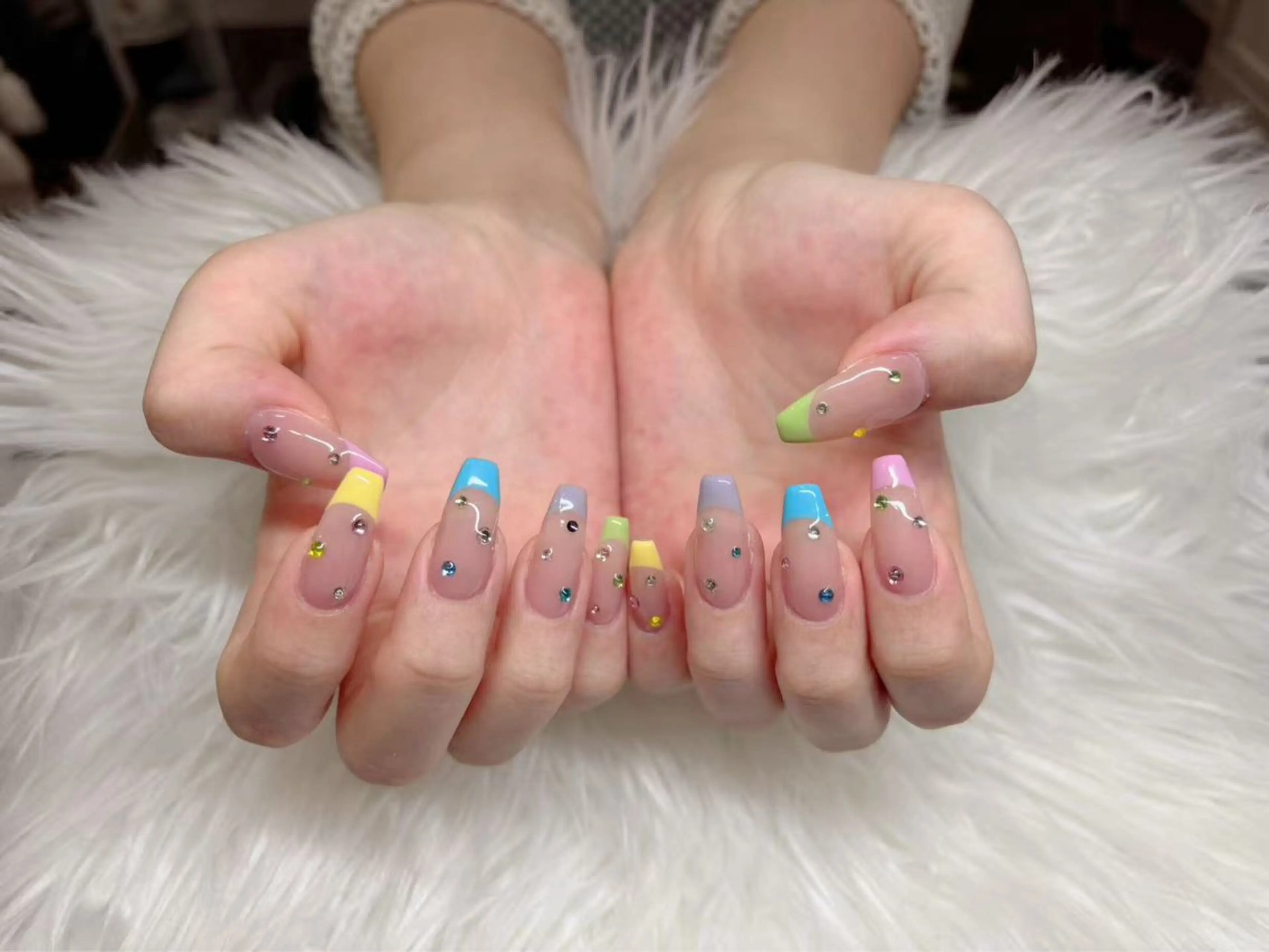 ネイル ハンドネイル ハンドケア The Nail & Eye Lashの眉毛・アイブロウイメージ