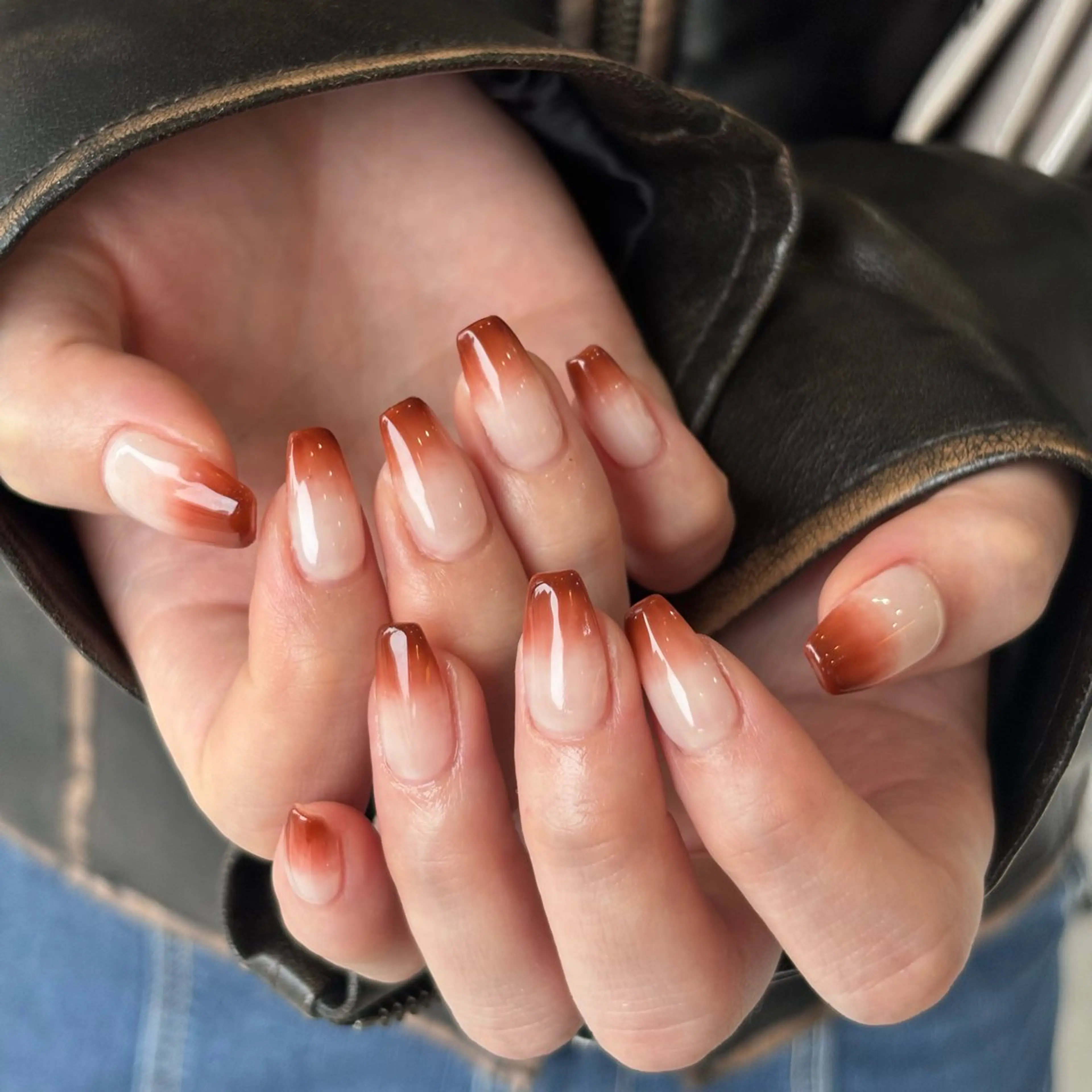 ネイル ブラウン 赤色 ハンドネイル mood mitsukiのネイルデザイン