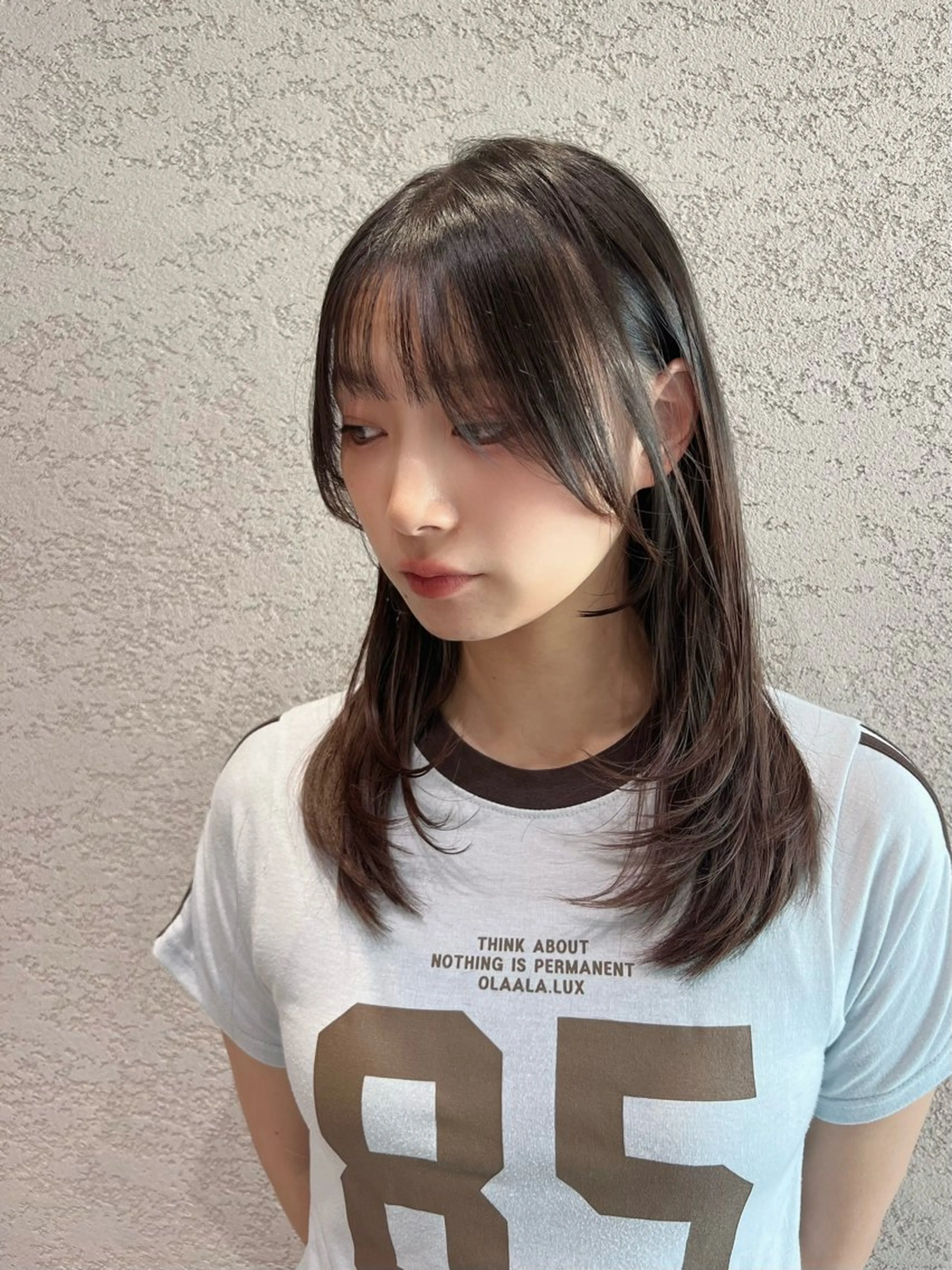 ミディアム カラー カット ヘアカラー トリートメント 興津/韓国レイヤー ダブルカラー美髪縮毛のヘアスタイル