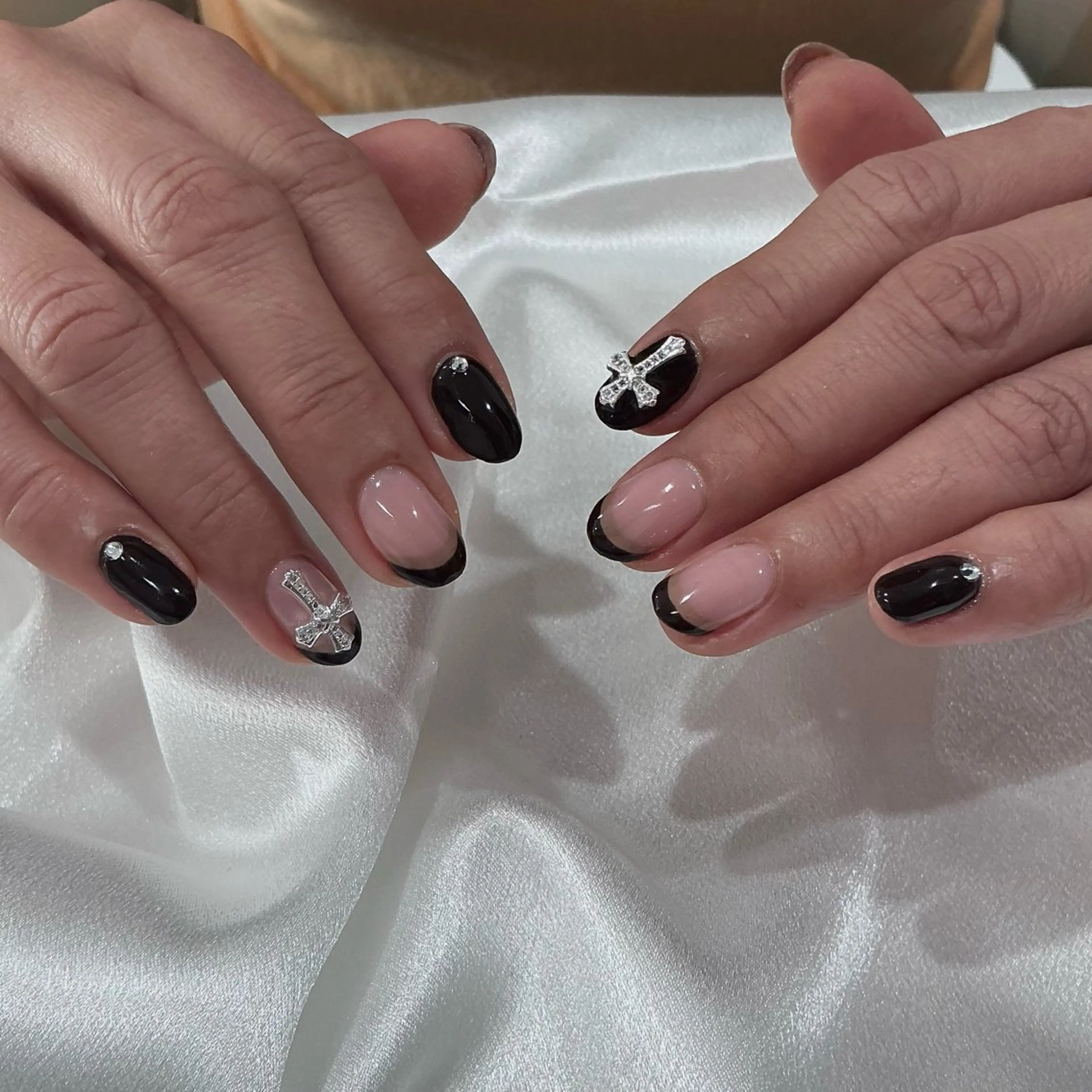 ネイル ダブルフレンチ フレンチネイル シンプルネイル ハンドネイル C nail 香取店 kanakoのネイルデザイン
