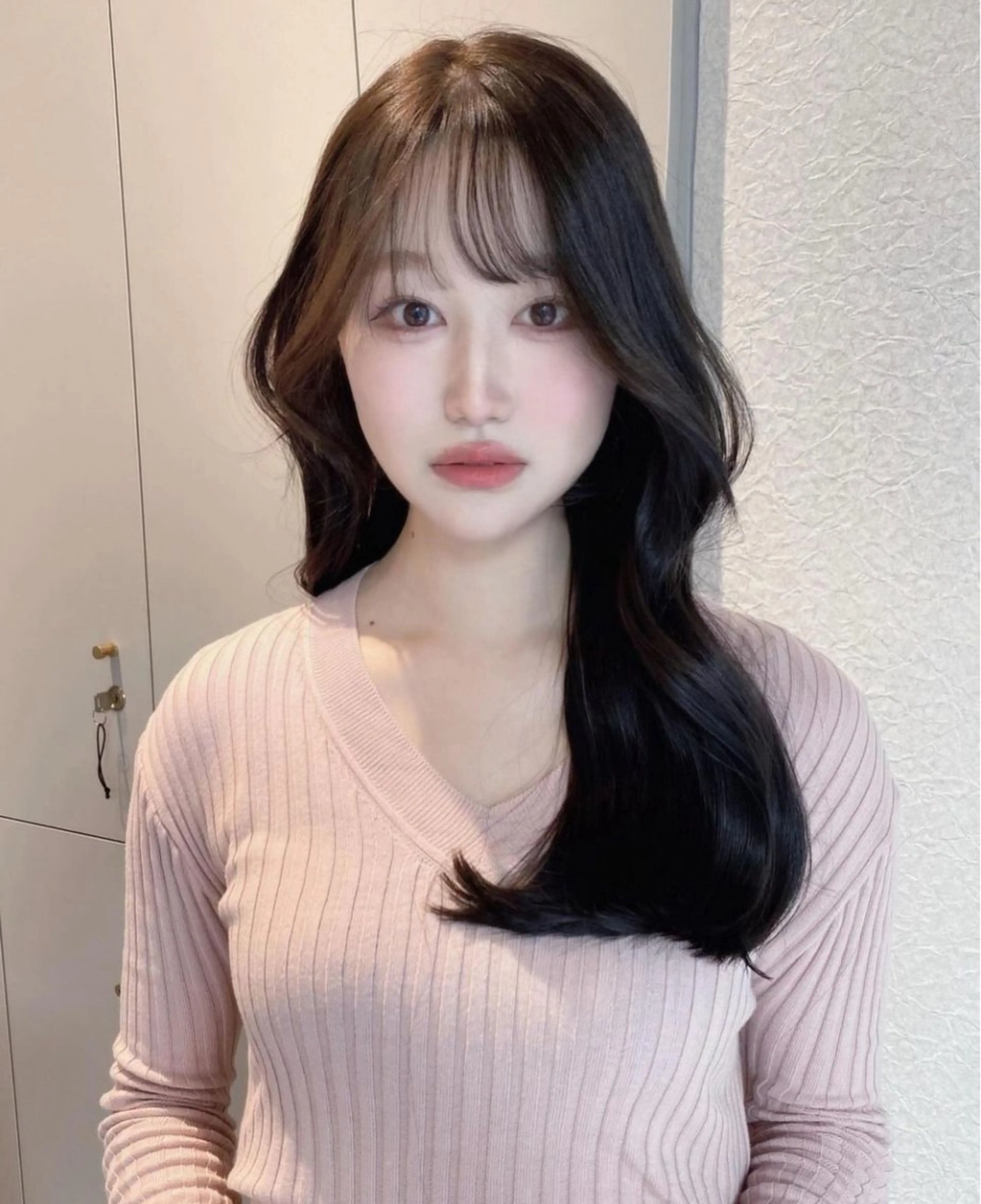 ロング 葵 韓国オタク美容師 レイヤーカットのヘアスタイル