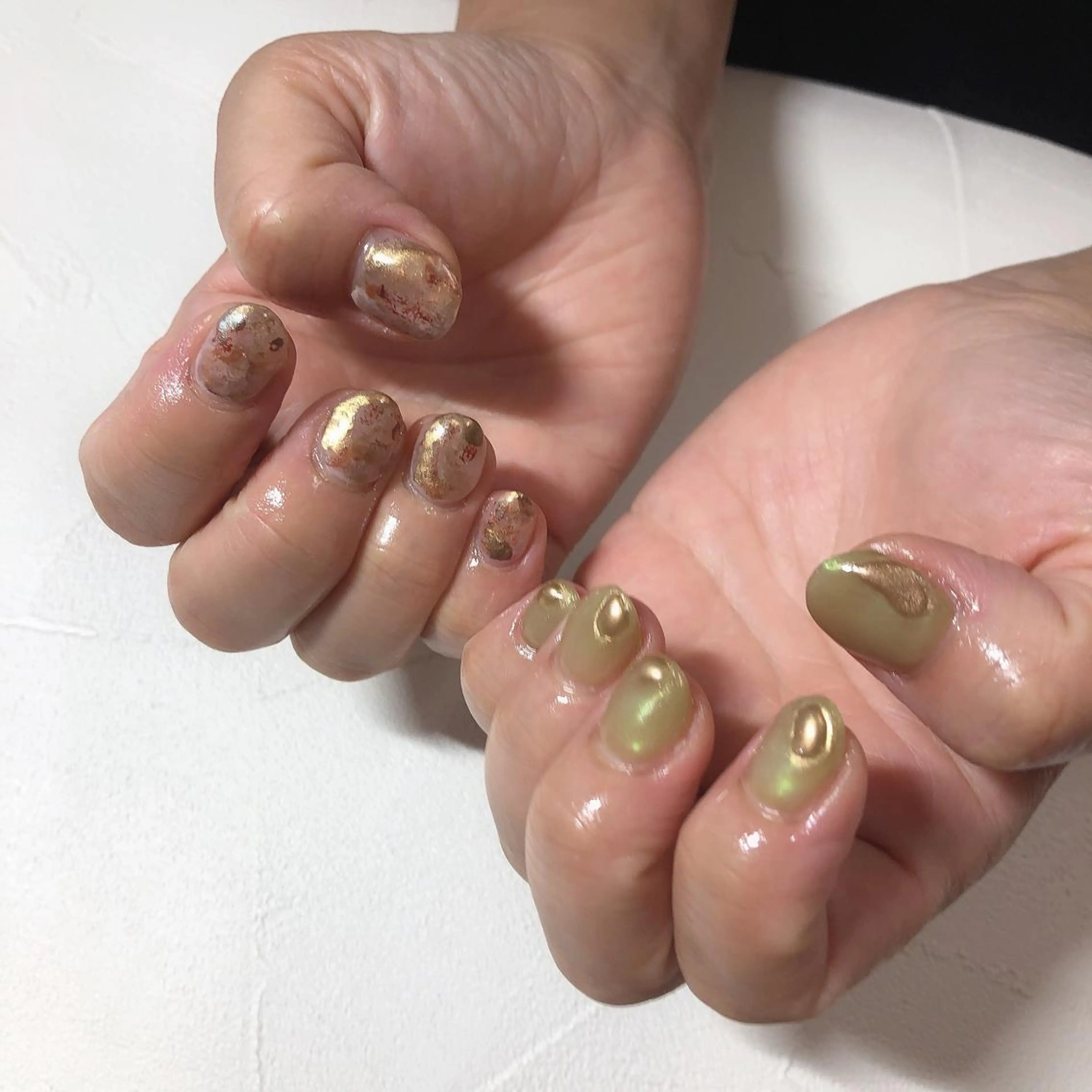 ネイル アートネイル ミラーネイル ワンカラーネイル ピスタチオネイル nails 🎀meのネイルデザイン