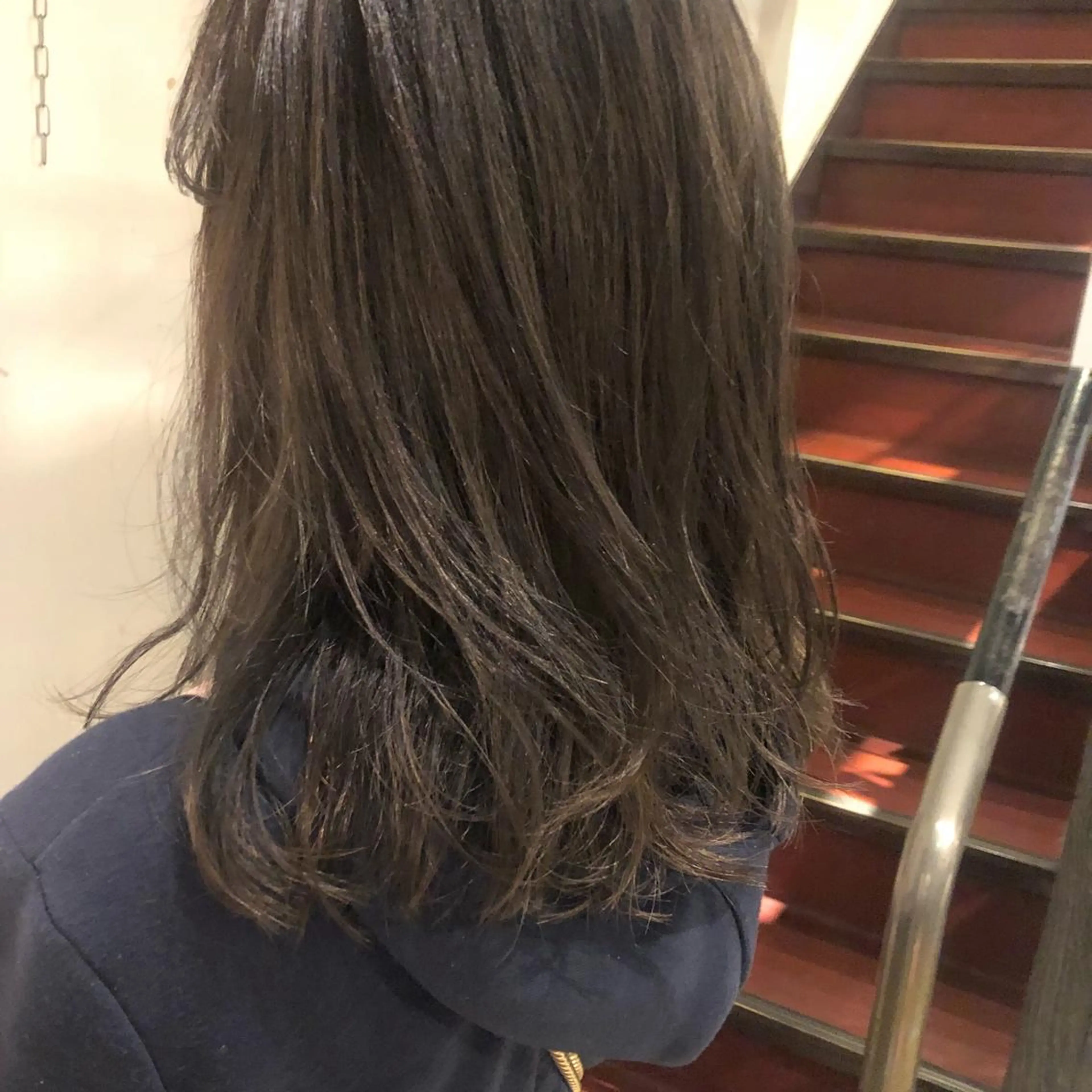 ミディアム カラー カット ヘアカラー 吉川 愛美李のヘアスタイル