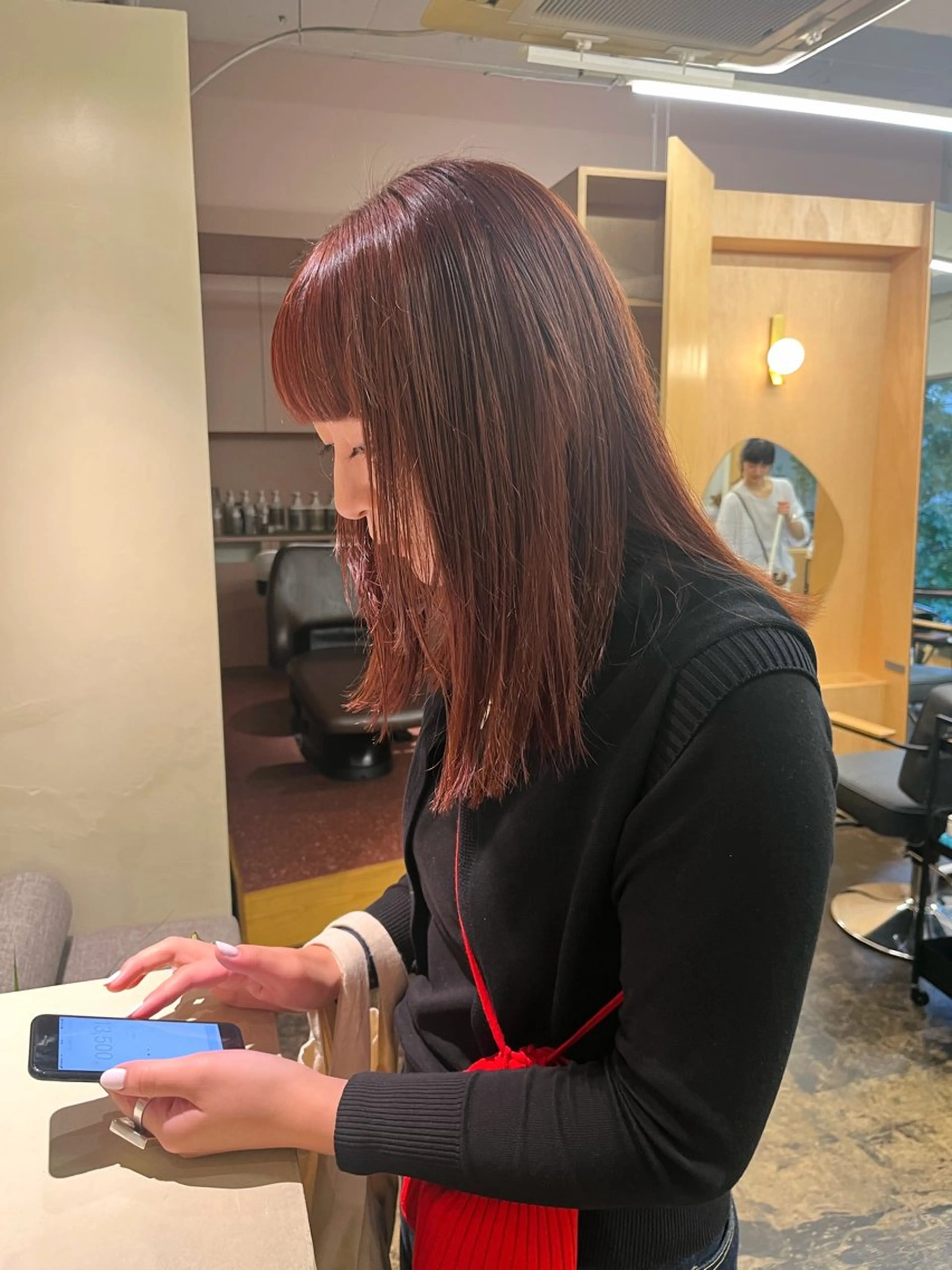 ミディアム カラー ブリーチ ブラウンカラー ダブルカラー ハイトーンカラー レッドカラー カット ヘアカラー トリートメント 西山 紗耶香🪽 透明感カラー/ボブのヘアスタイル