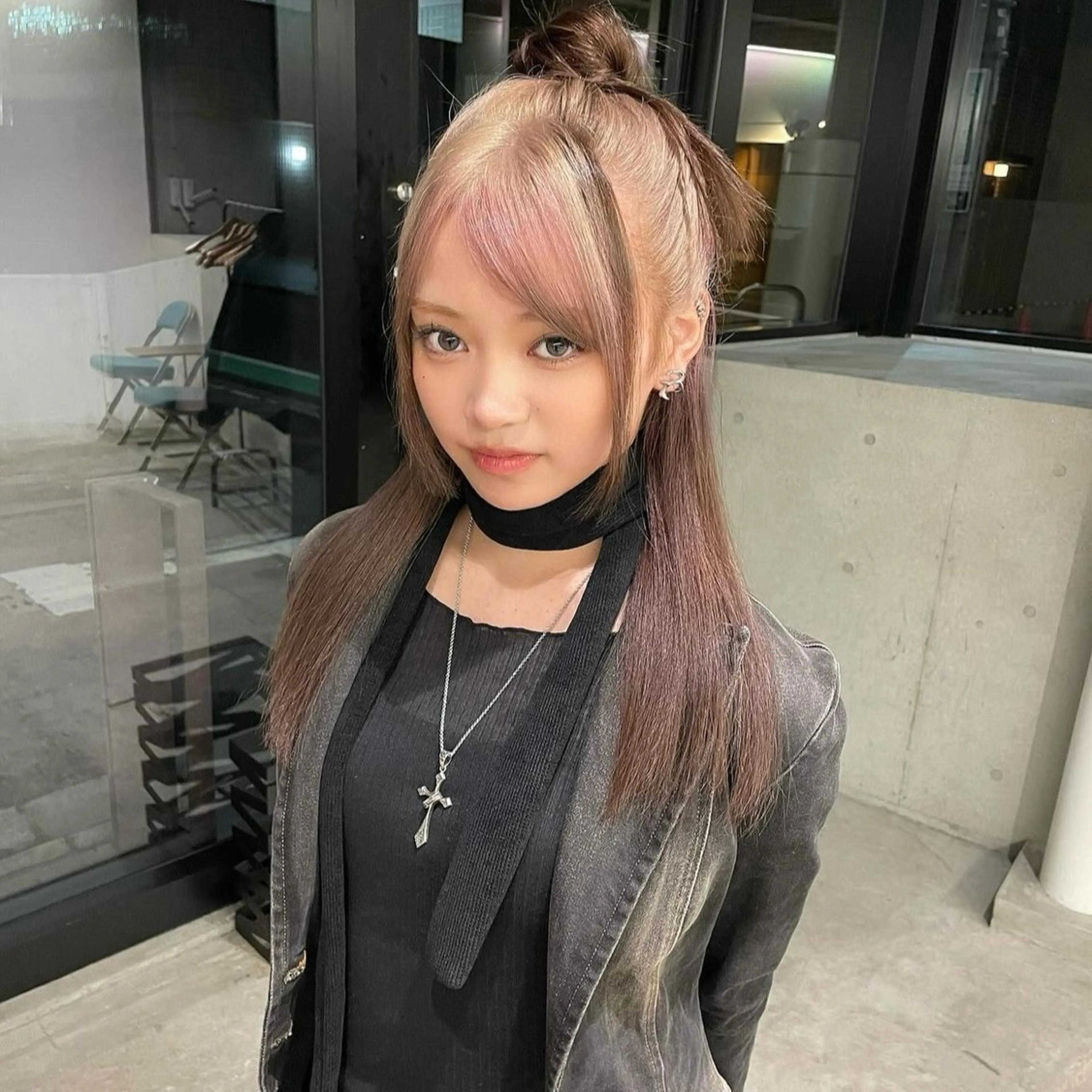 セミロング カラー ヘアアレンジ デザインカラー カット ヘアカラー トリートメント Mizobe misakiのヘアスタイル