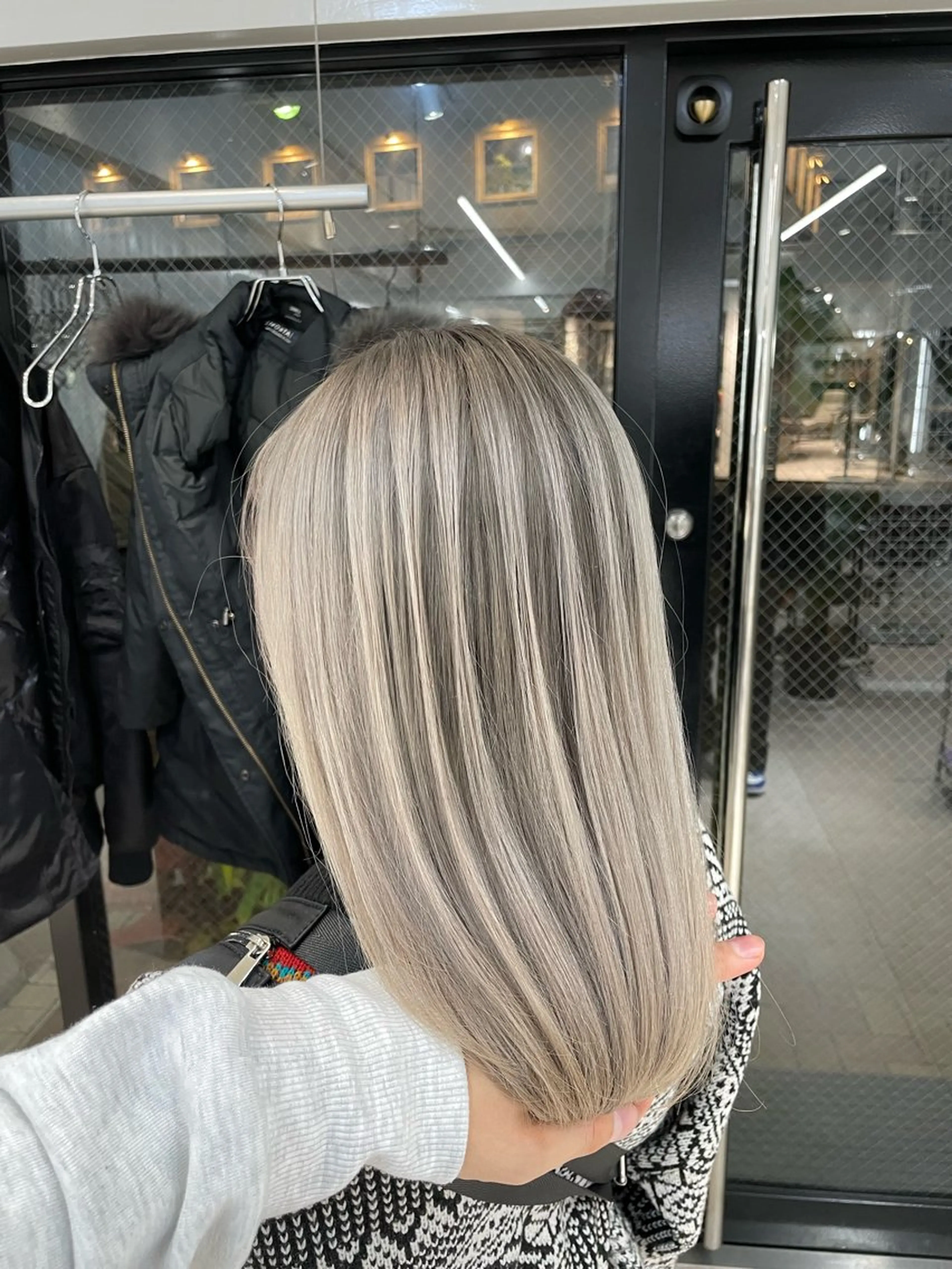 ロング カラー フェード・メッシュ ハイトーン/fumaのヘアスタイル