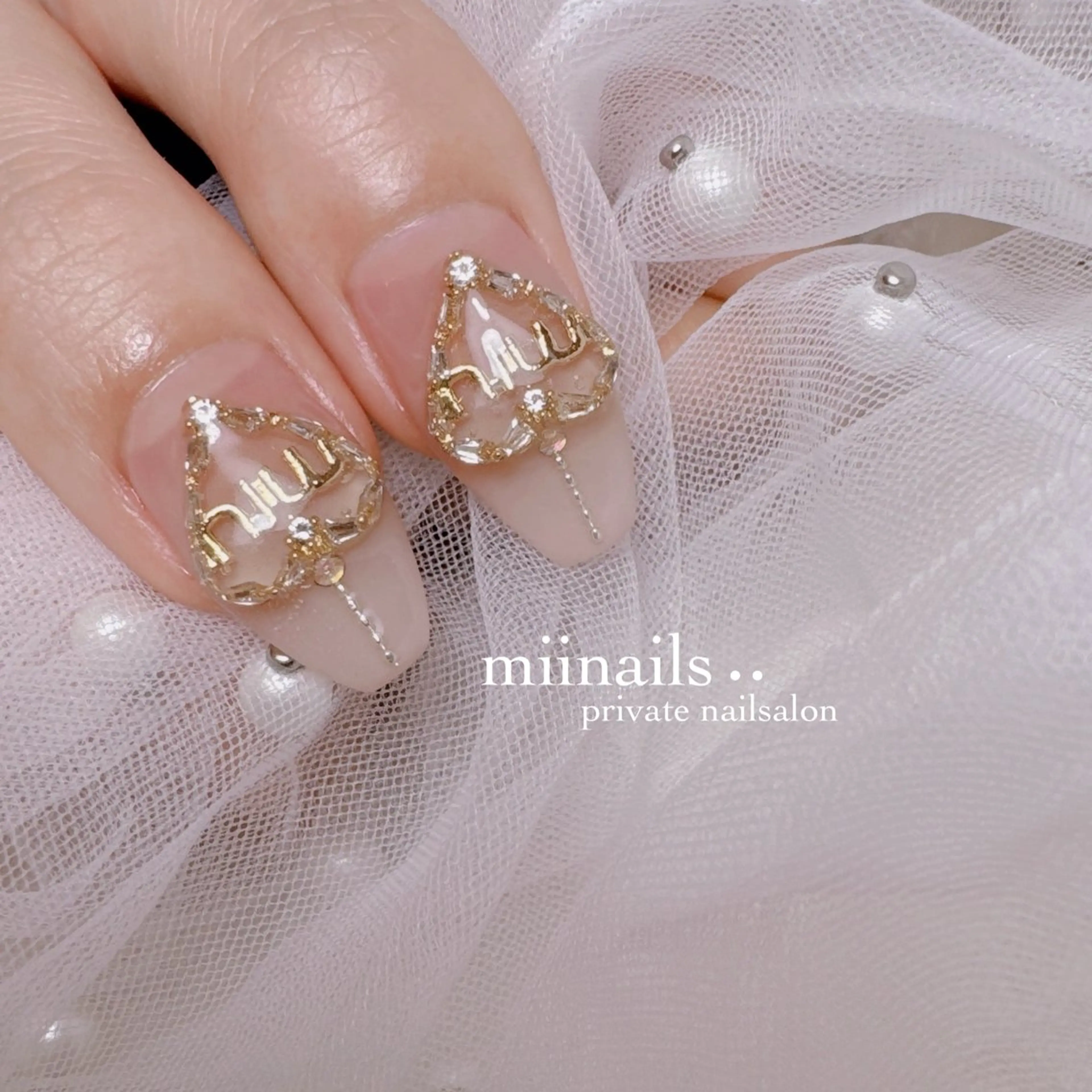 ネイル キラキラネイル 韓国ネイル ワンホンネイル ハンドネイル nailsalon miinailsのネイルデザイン