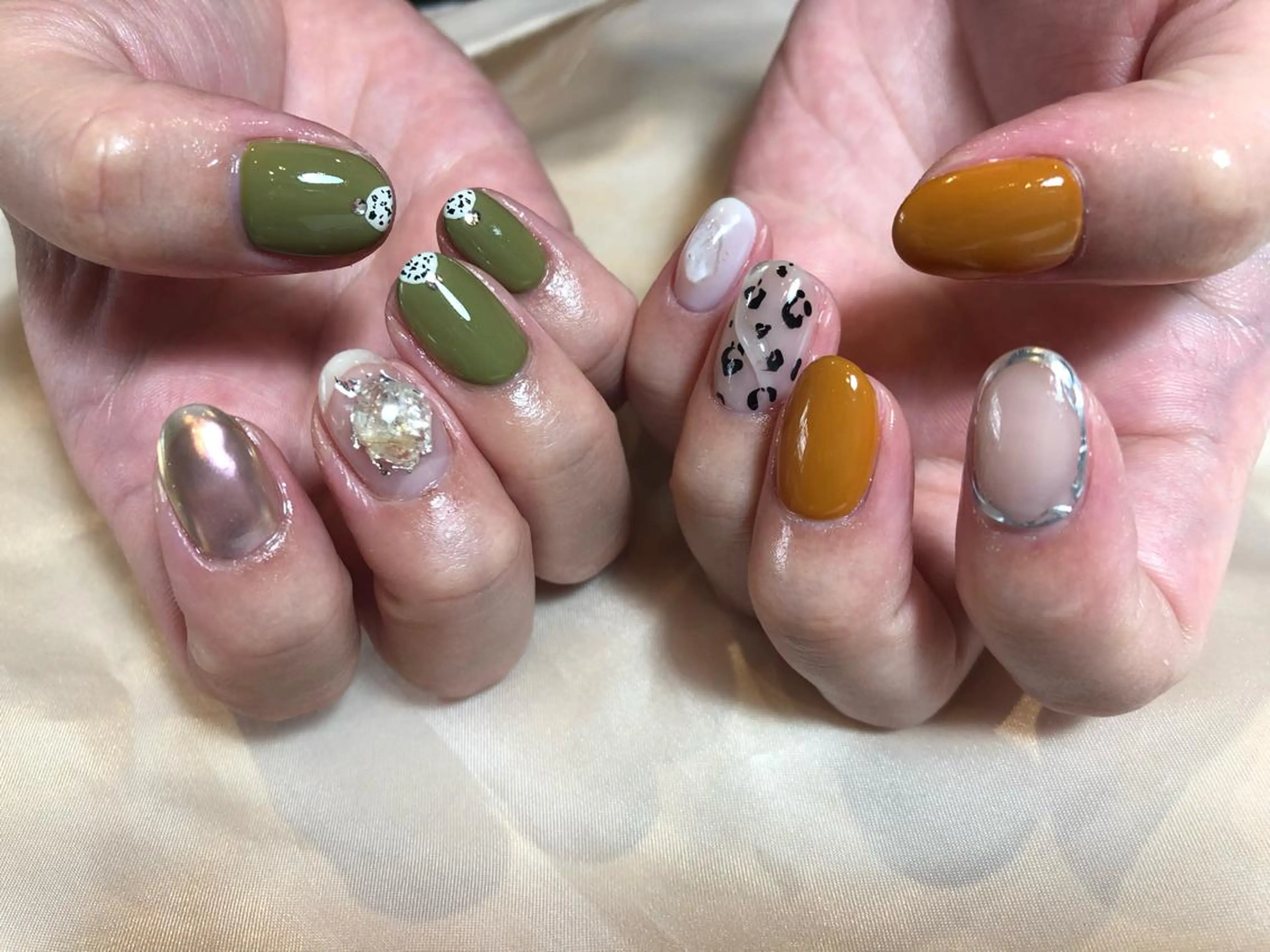 ネイル パラあり！フィルイン 美フォルムのネイルデザイン