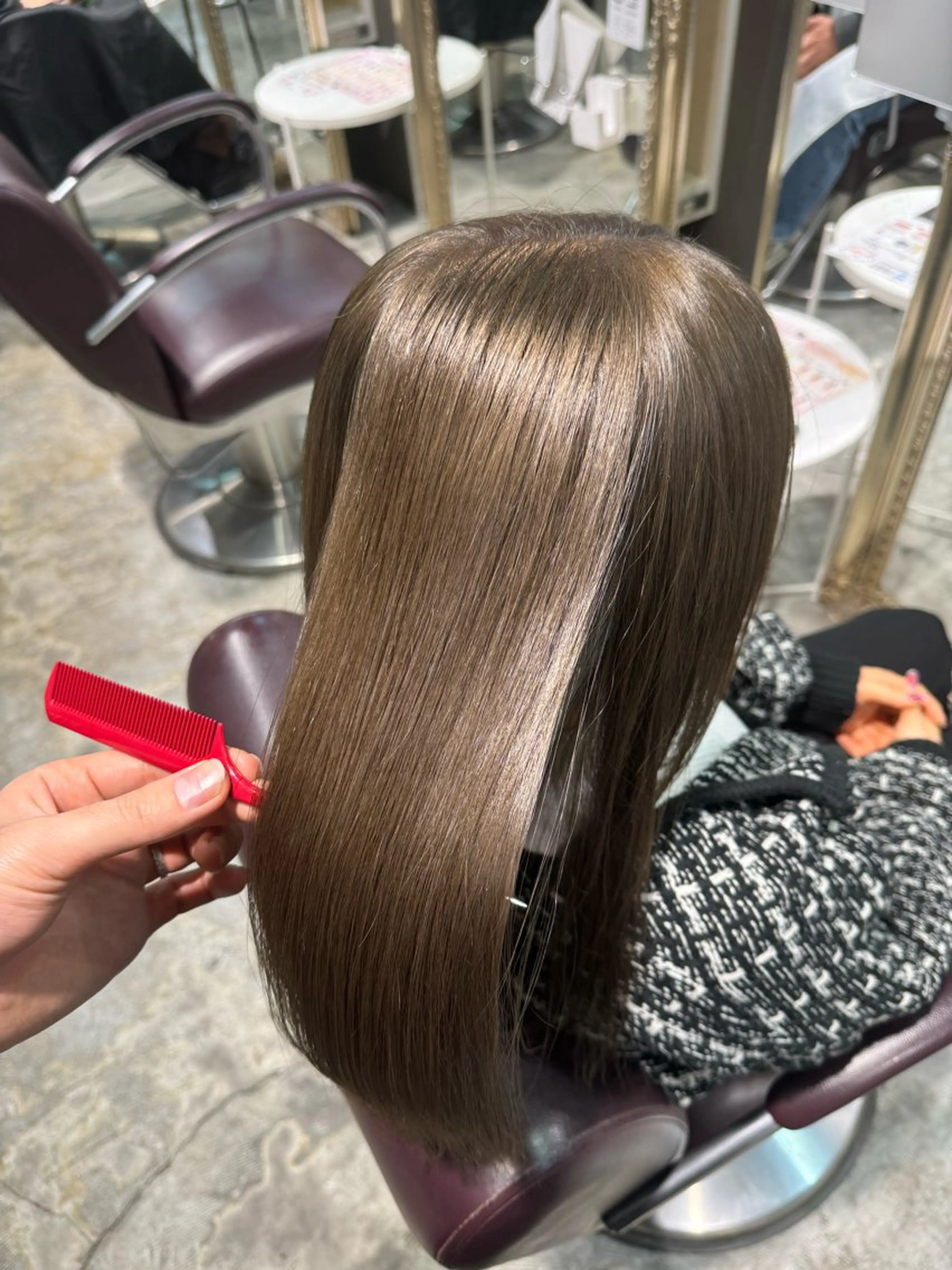 ミディアム カラー AMRITA所属・men'sモテ 髪🫧シオンのヘアスタイル