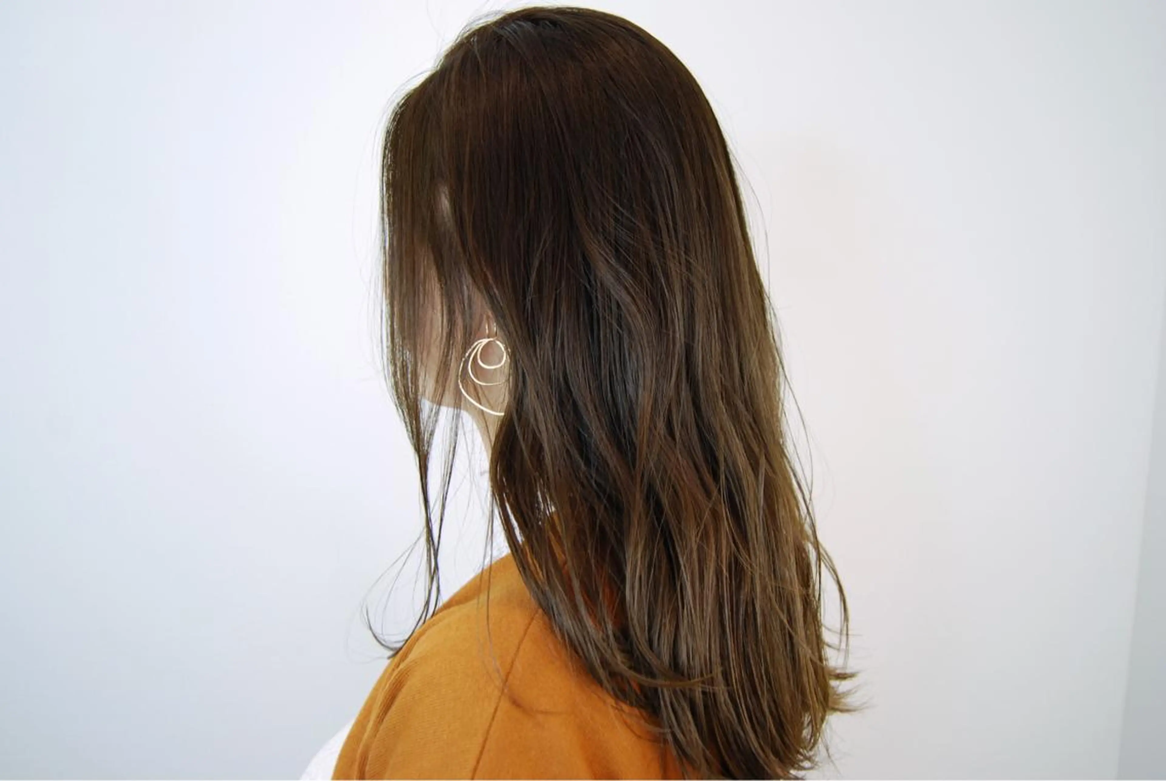 ロング カラー 米山 珠那のヘアスタイル