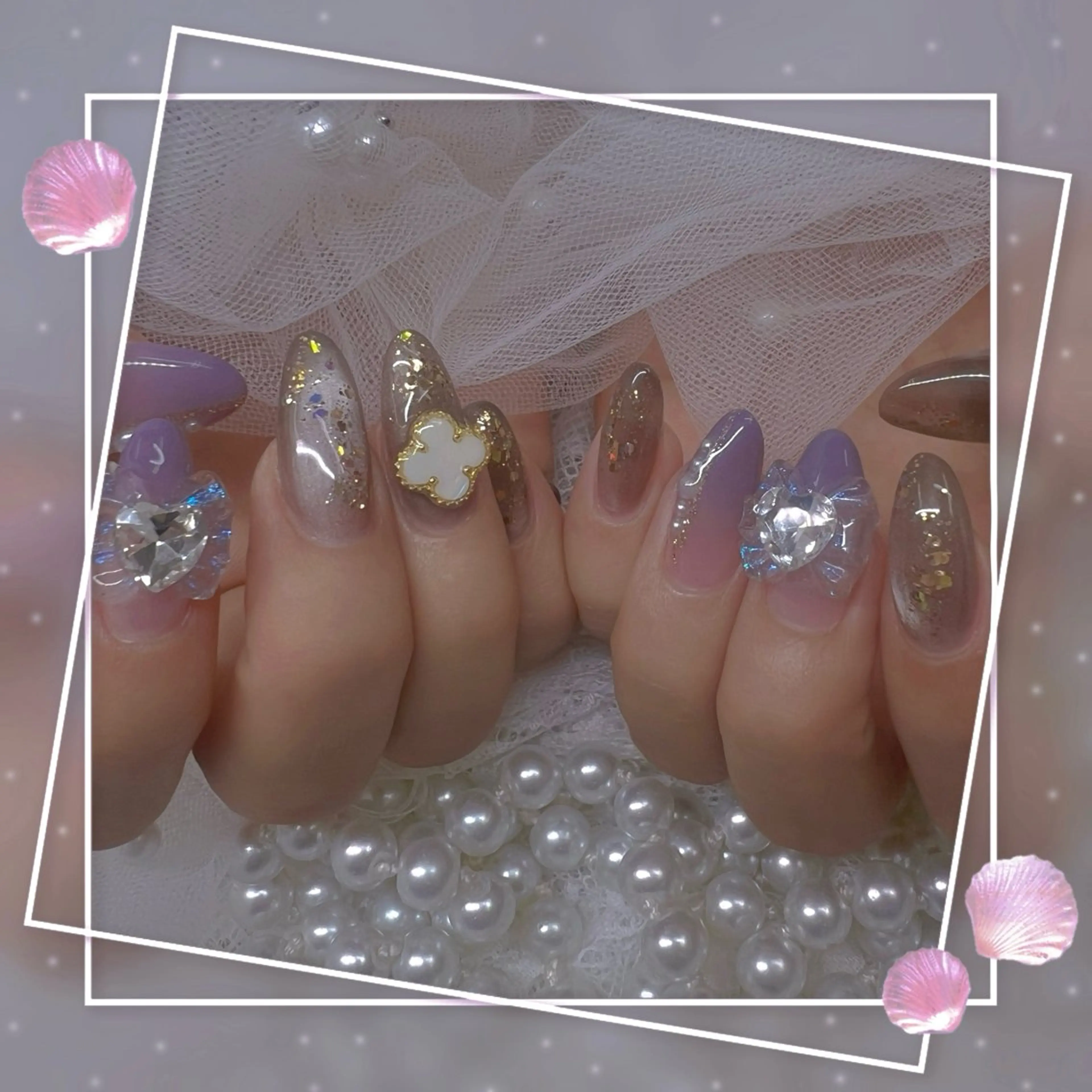 ネイル チークネイル フレンチネイル ガーリー ガラスフレンチ グラデーション ハンドネイル ハンドケア Chill Nailsalonのネイルデザイン