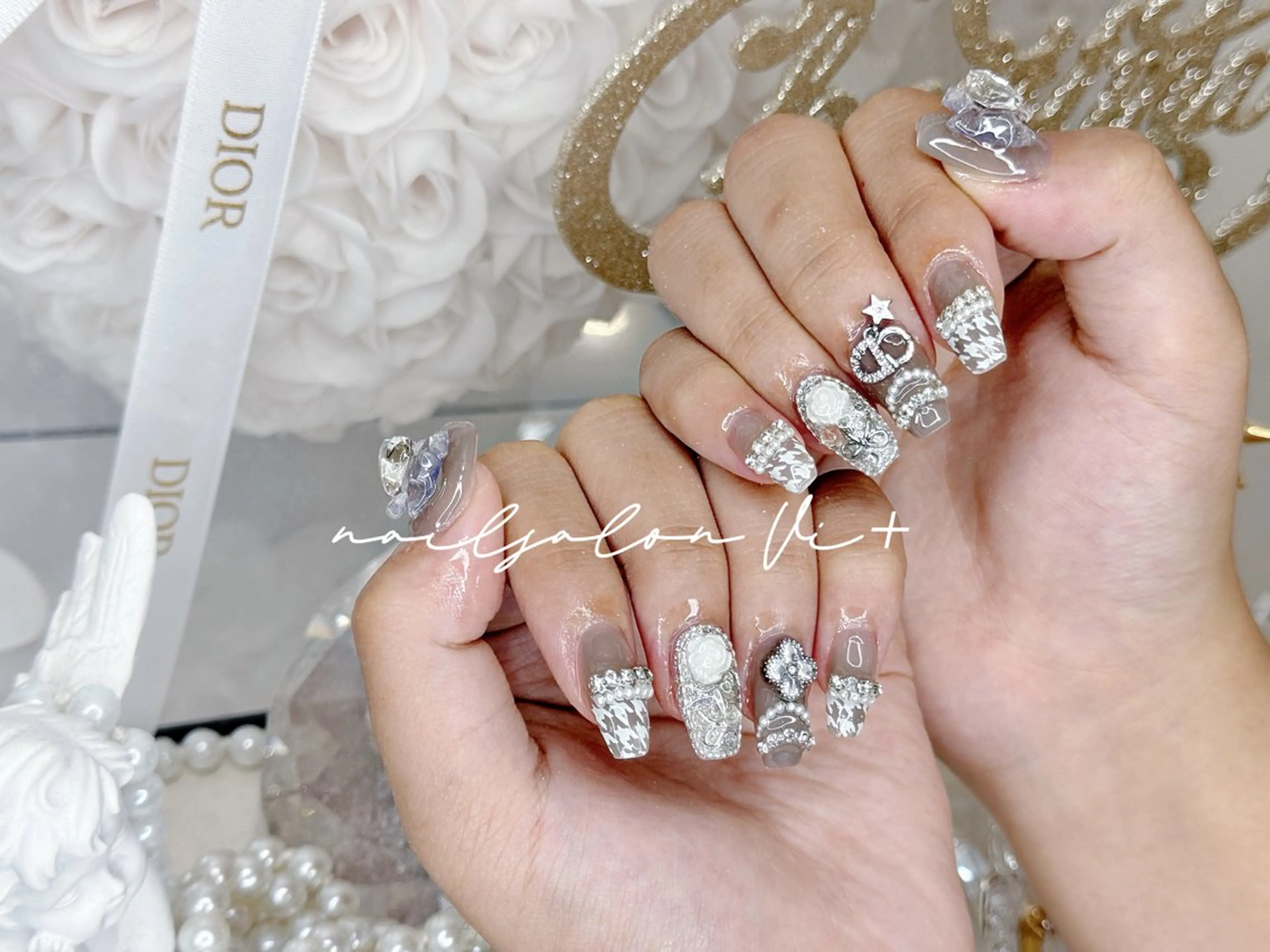 ネイル ハンドネイル ✨Nailsalon Vi+✨のネイルデザイン