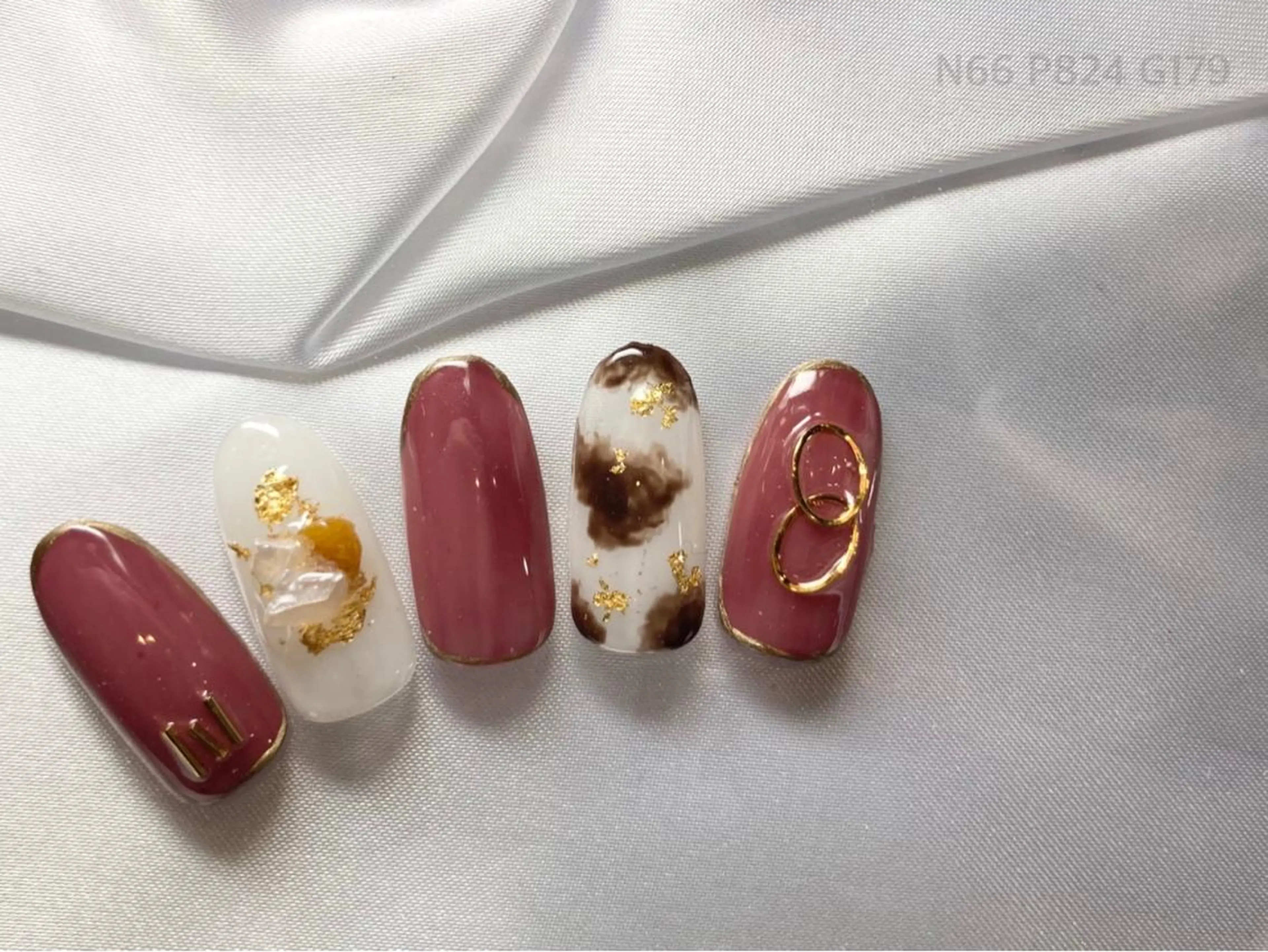 ネイル アートネイル 悦田joieange 京橋店のネイルデザイン