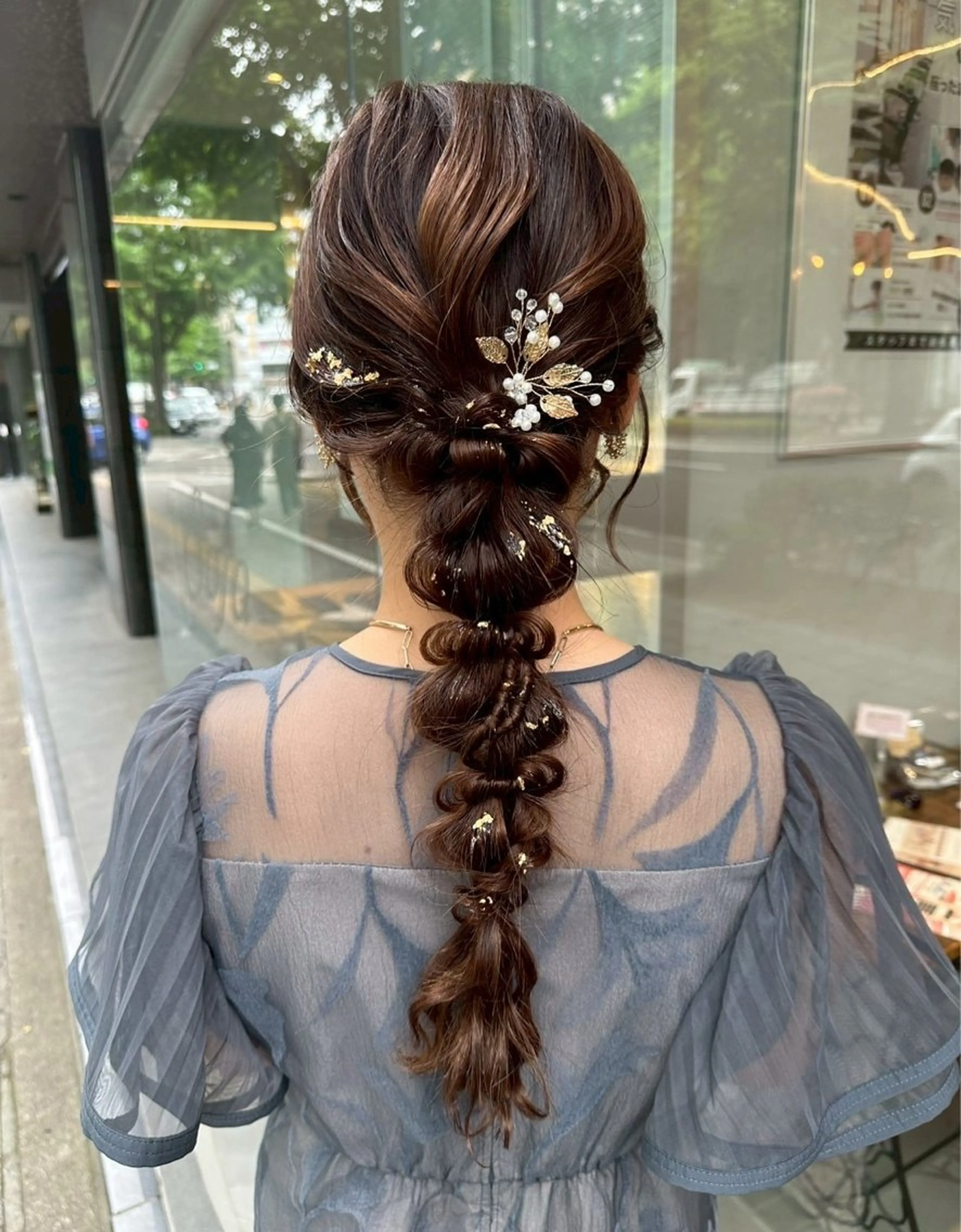 ロング ヘアアレンジ MINAMl 🌿のヘアスタイル