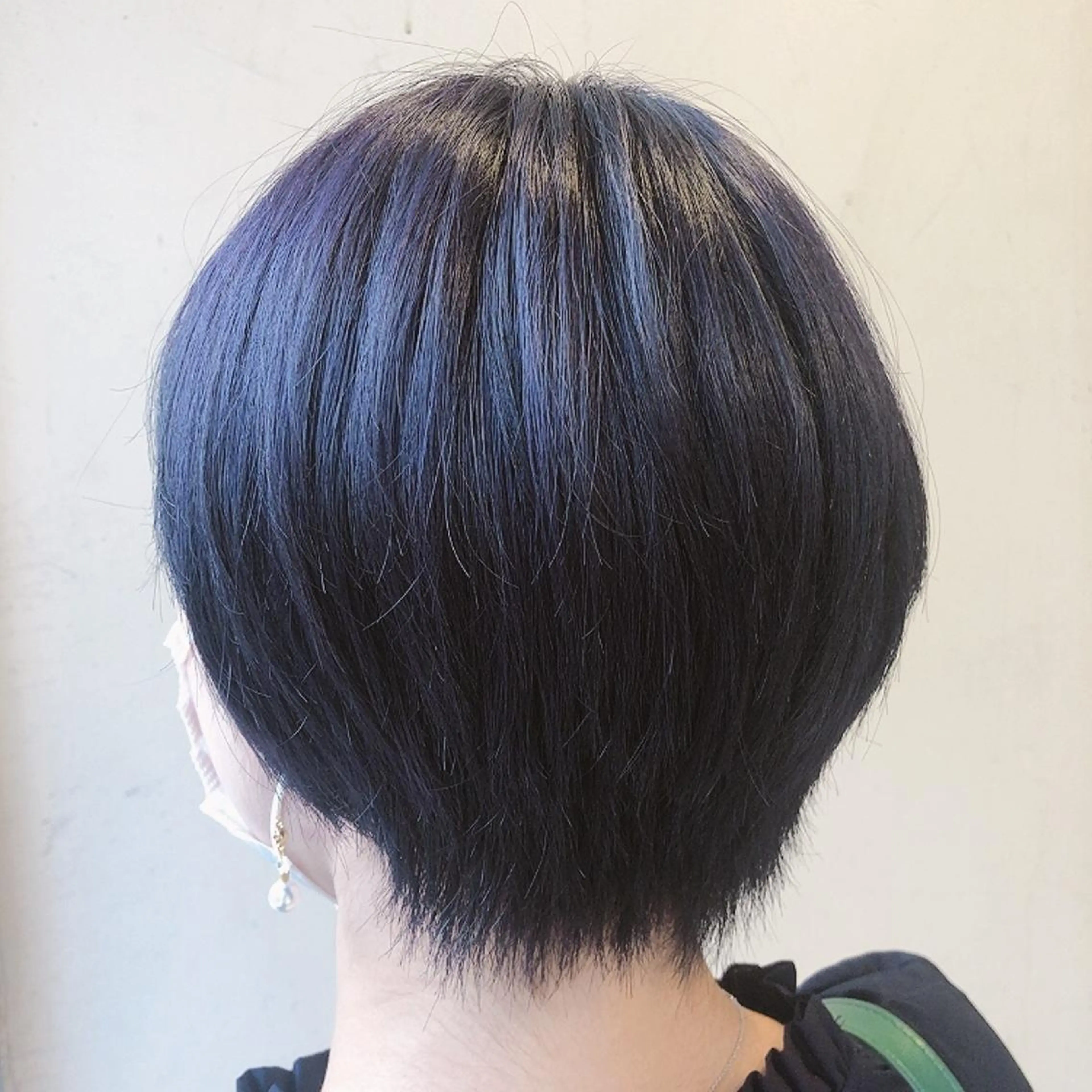 ショート カラー ブルーカラー ラベンダーカラー ヘアカラー 💚 nao💚のヘアスタイル