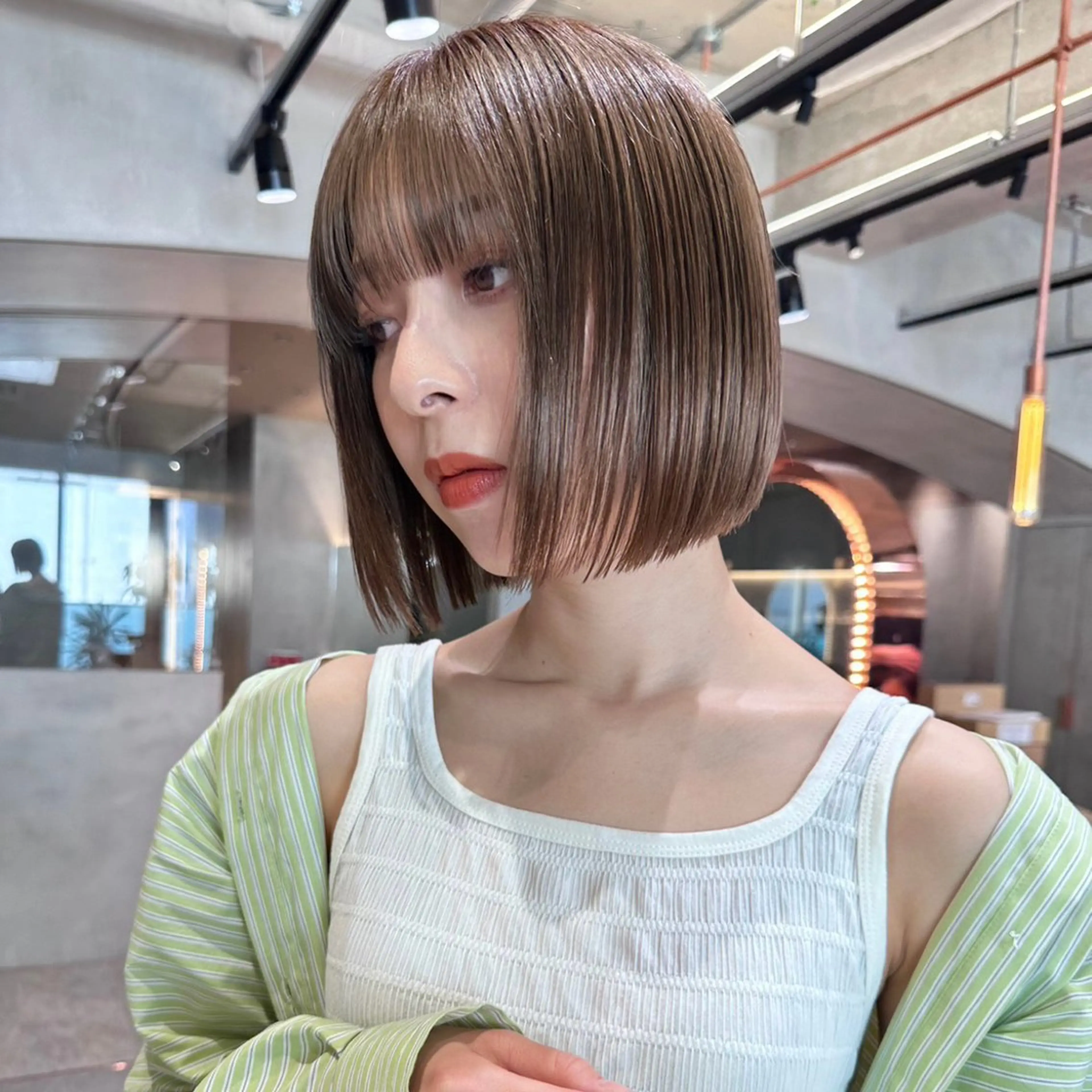 ミディアム 切りっぱなしボブ ボブ 似合わせカット 外ハネヘア ボブ/くびれボブ/ 髪質改善/Ru-kaのヘアスタイル