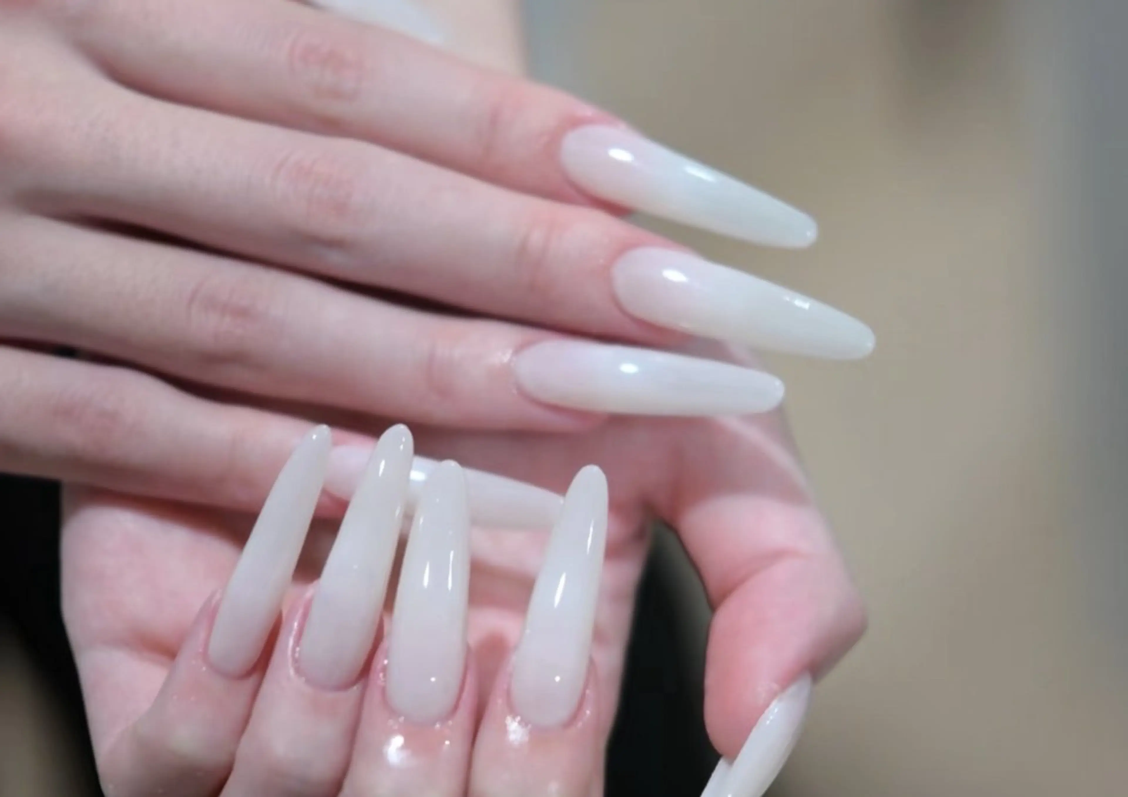 ネイル アートネイル オーロラネイル チークネイル フレンチネイル ガラスフレンチ ハンドネイル 🎀🎀YooLi Nail Salonのネイルデザイン