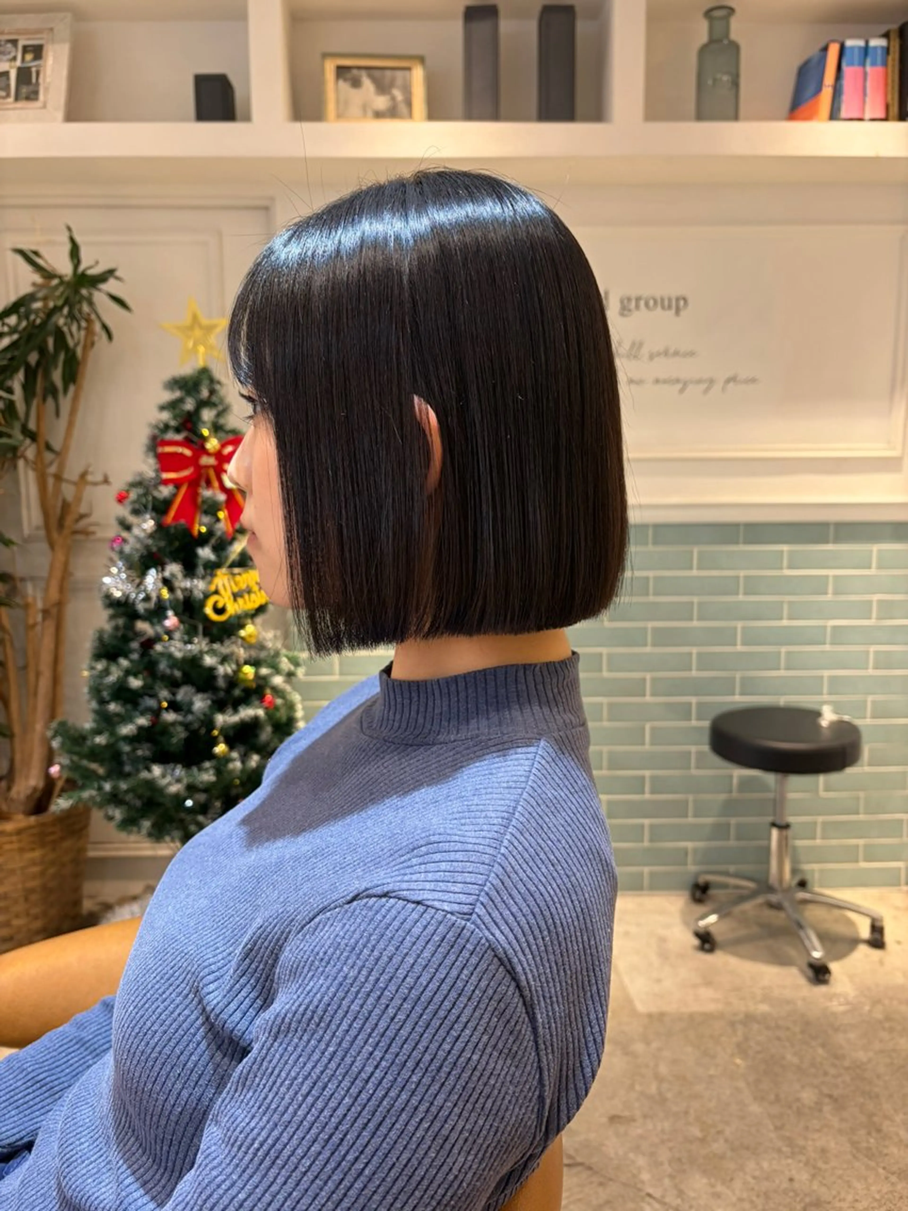 セミロング ボブ 縮毛矯正 カット ヘアカラー トリートメント ヘアセット 髪質改善/ボブ /韓国/erikoのヘアスタイル