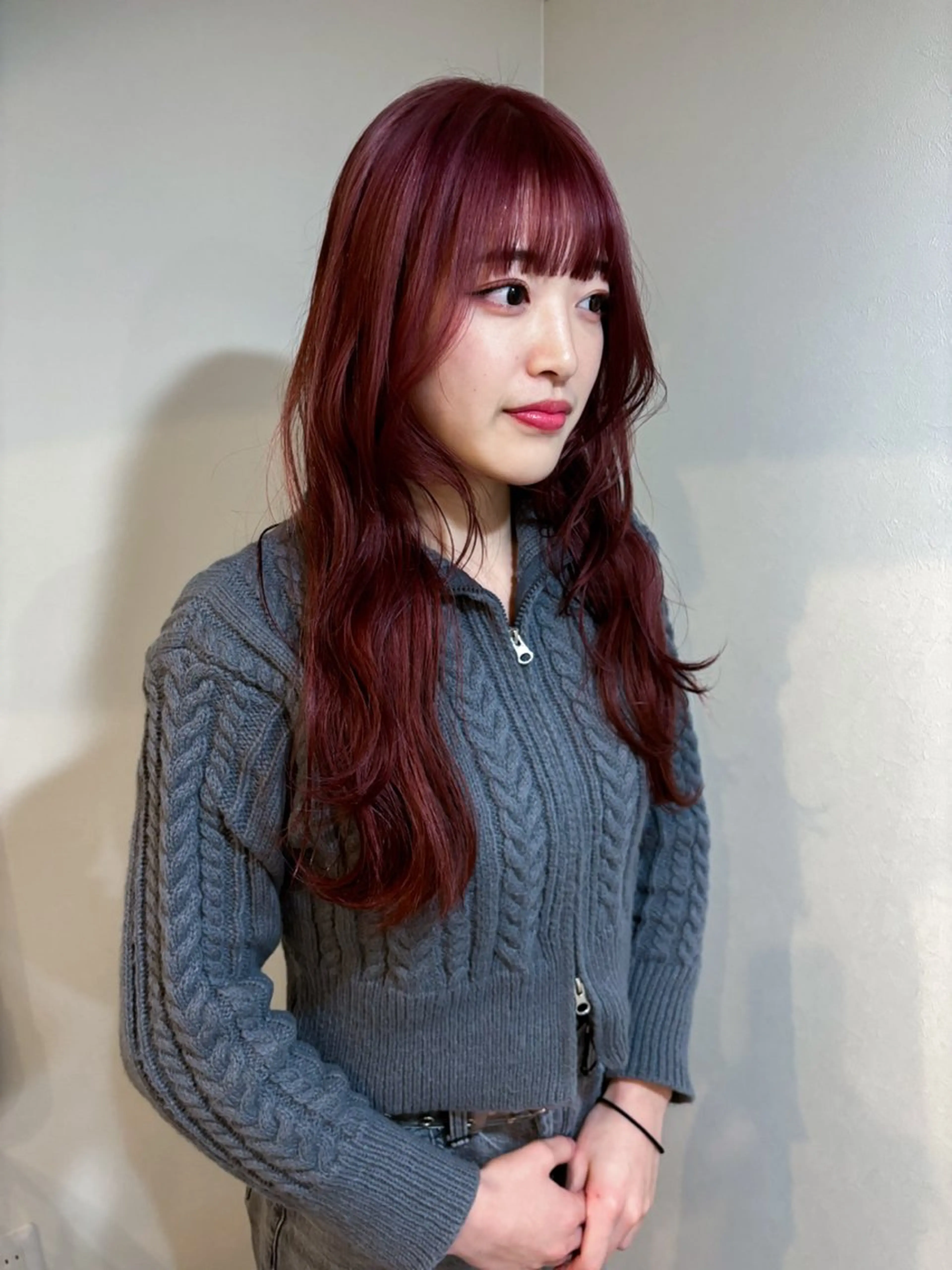 ロング カラー ブリーチ カシス ピンクカラー カット ヘアカラー 🩵izu 🩵のヘアスタイル