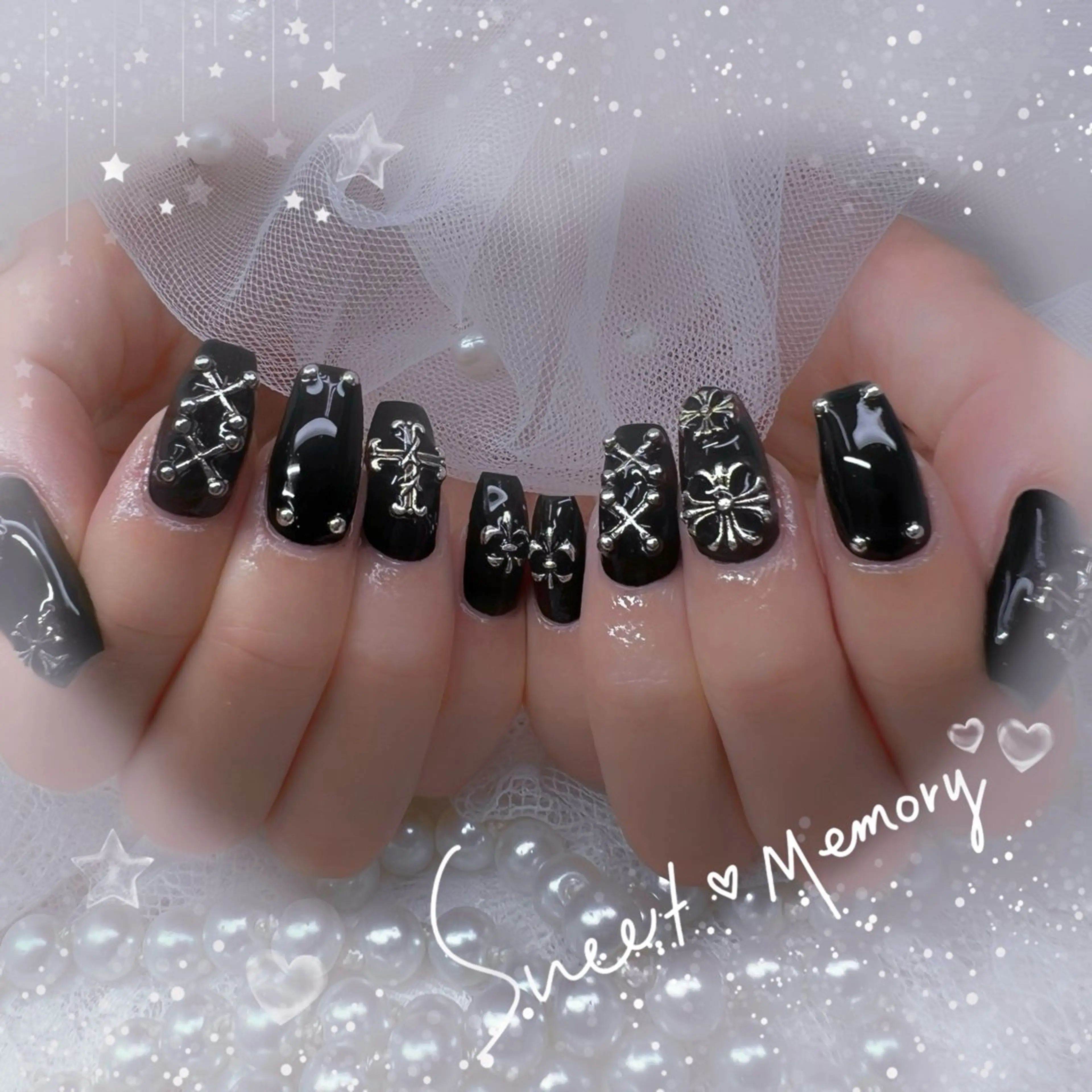 ネイル チークネイル フレンチネイル ガーリー ガラスフレンチ グラデーション ハンドネイル Chill Nailsalonのネイルデザイン