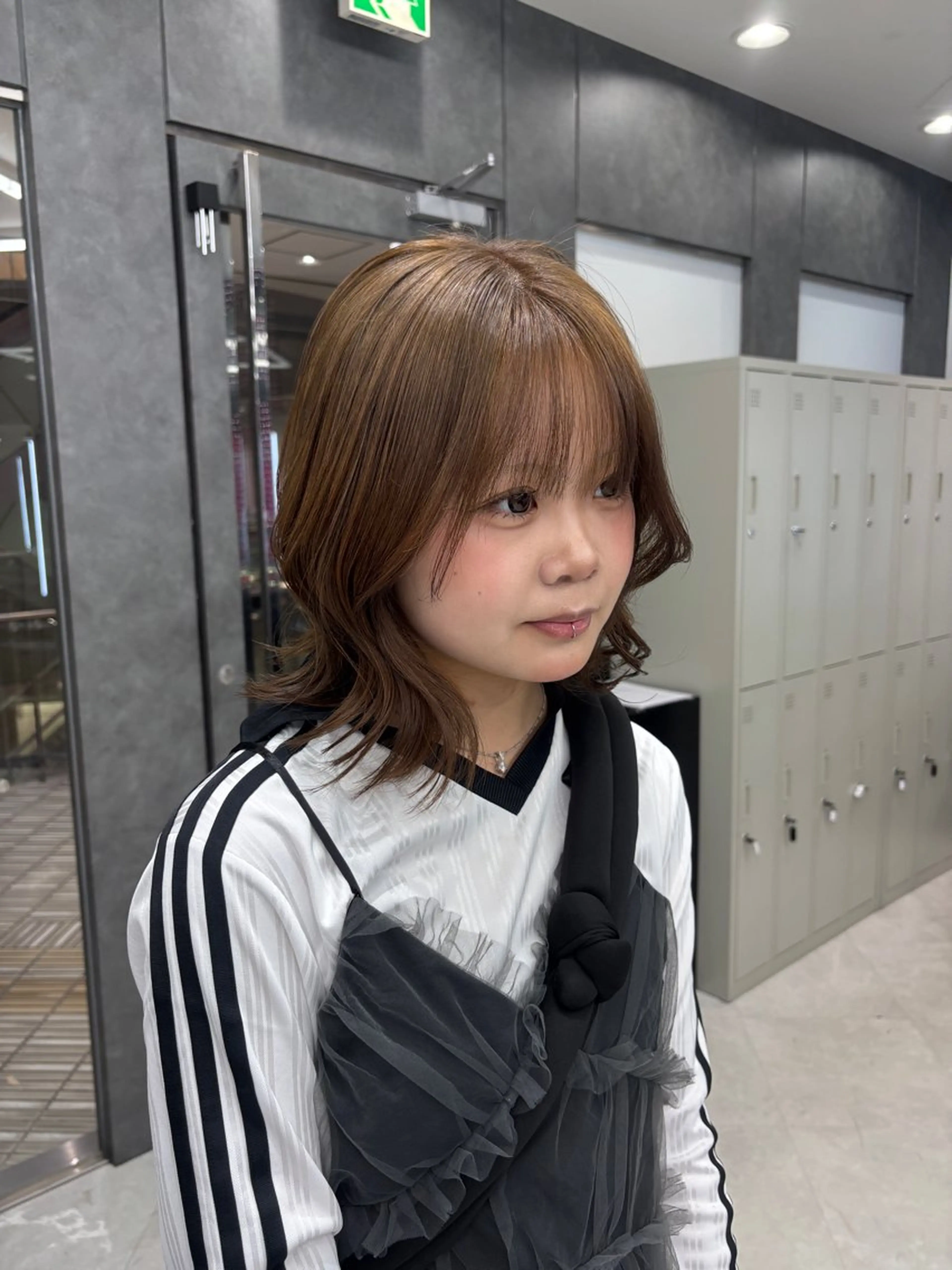 ミディアム カラー ヘアアレンジ カット ハッシュカット/ ミルクティー/ みうのヘアスタイル