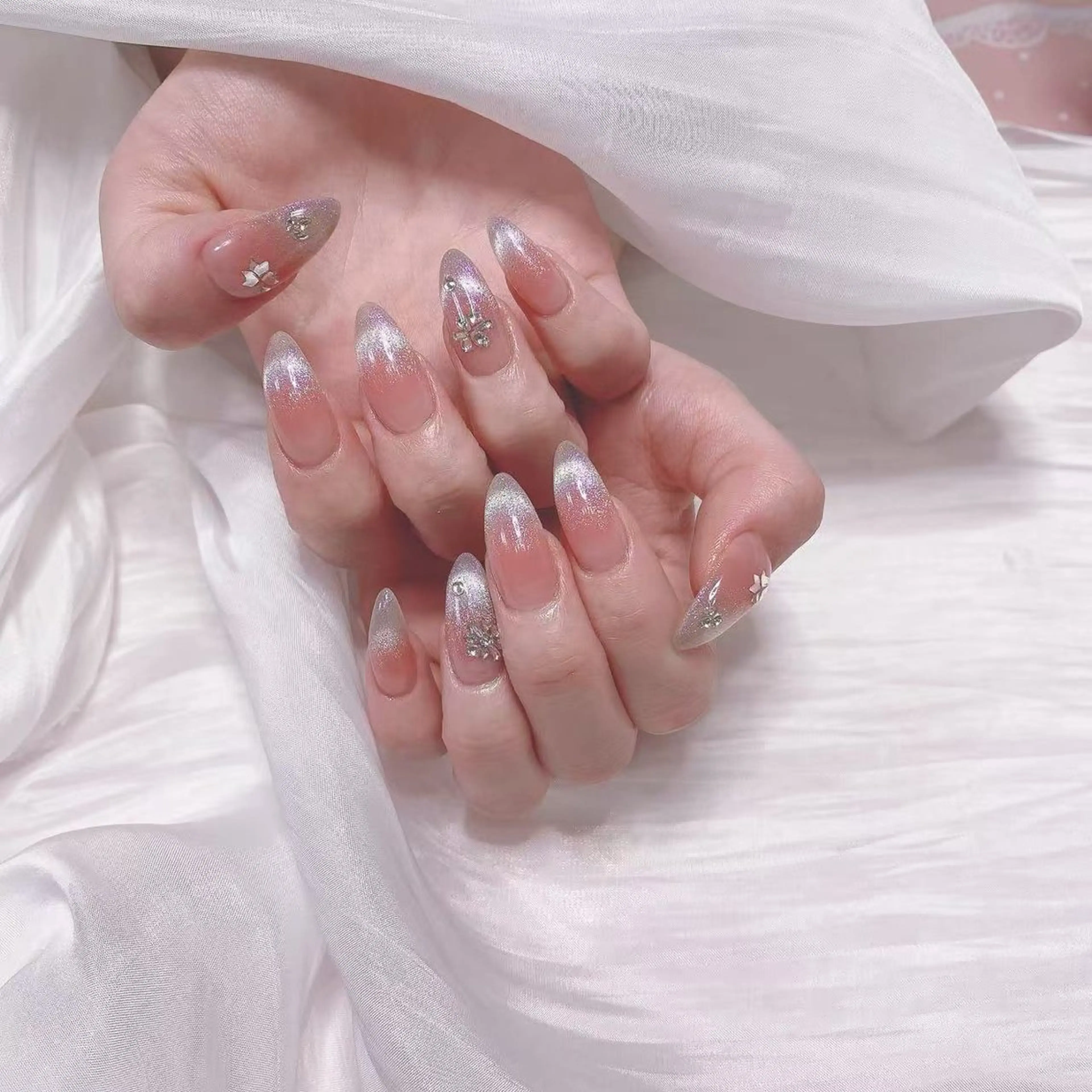 ネイル ジョリ kasumi🌹💅のネイルデザイン