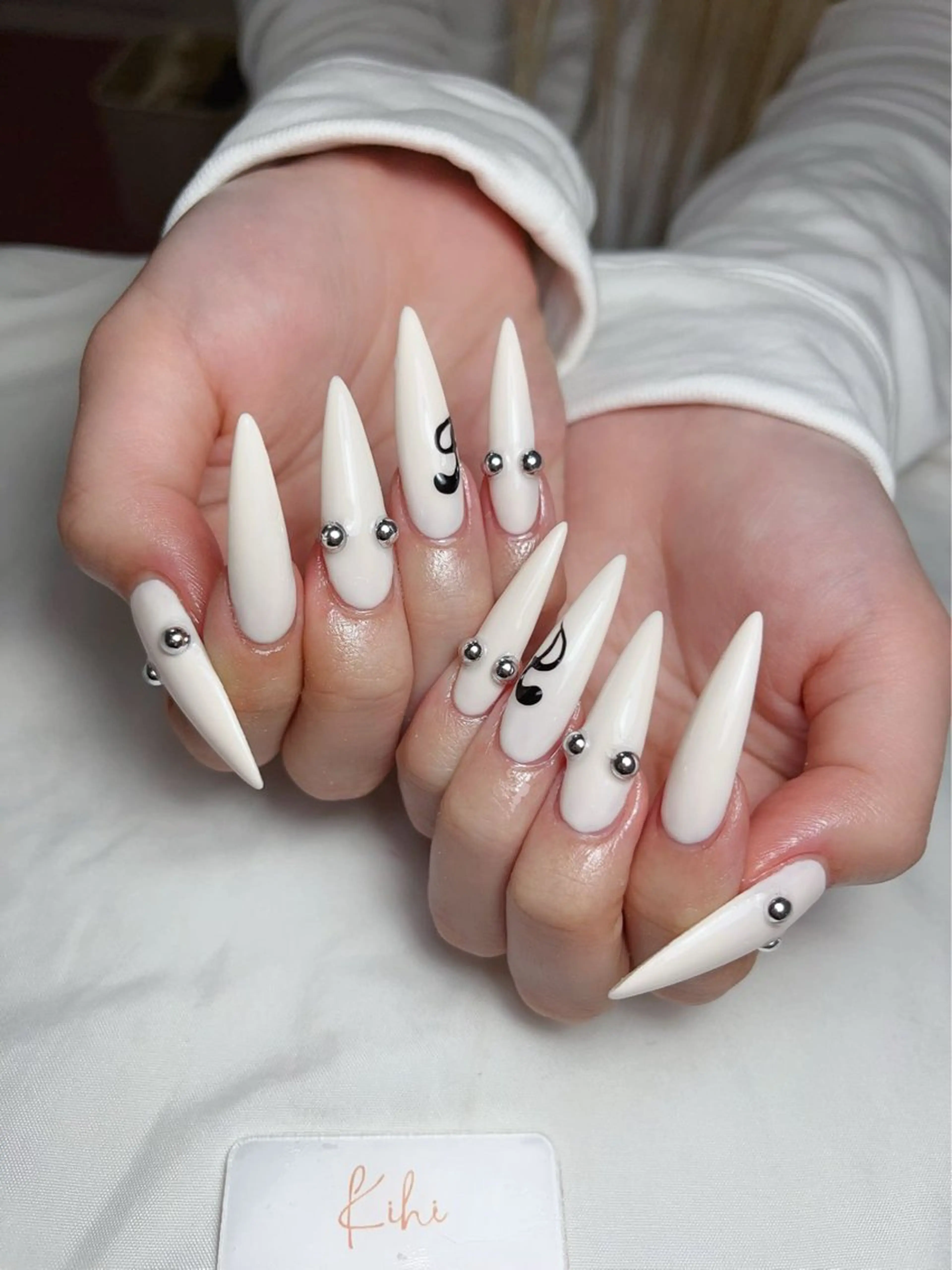 ネイル アートネイル フレンチネイル ジェルネイル グラデーション 韓国ネイル さくら💮💮 【オフ無料】のネイルデザイン