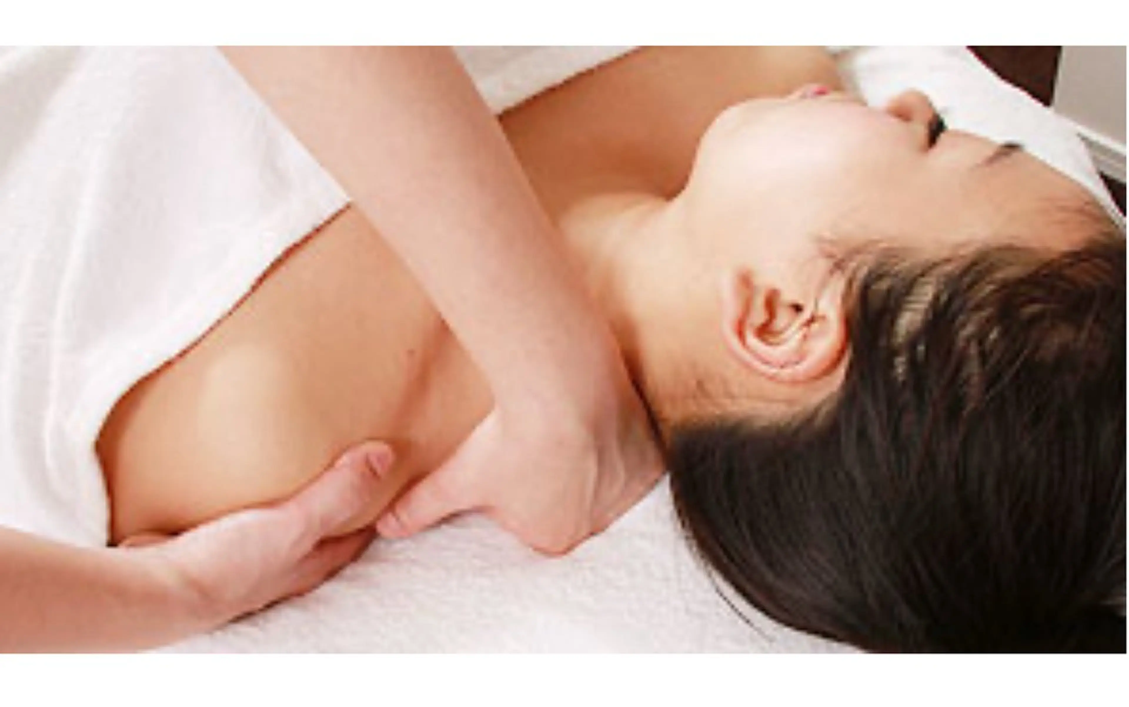 マッサージ45分コース(肩こり首こり頭皮の疲れ)デコルテと頭皮マッサージで小顔効果も♪の写真