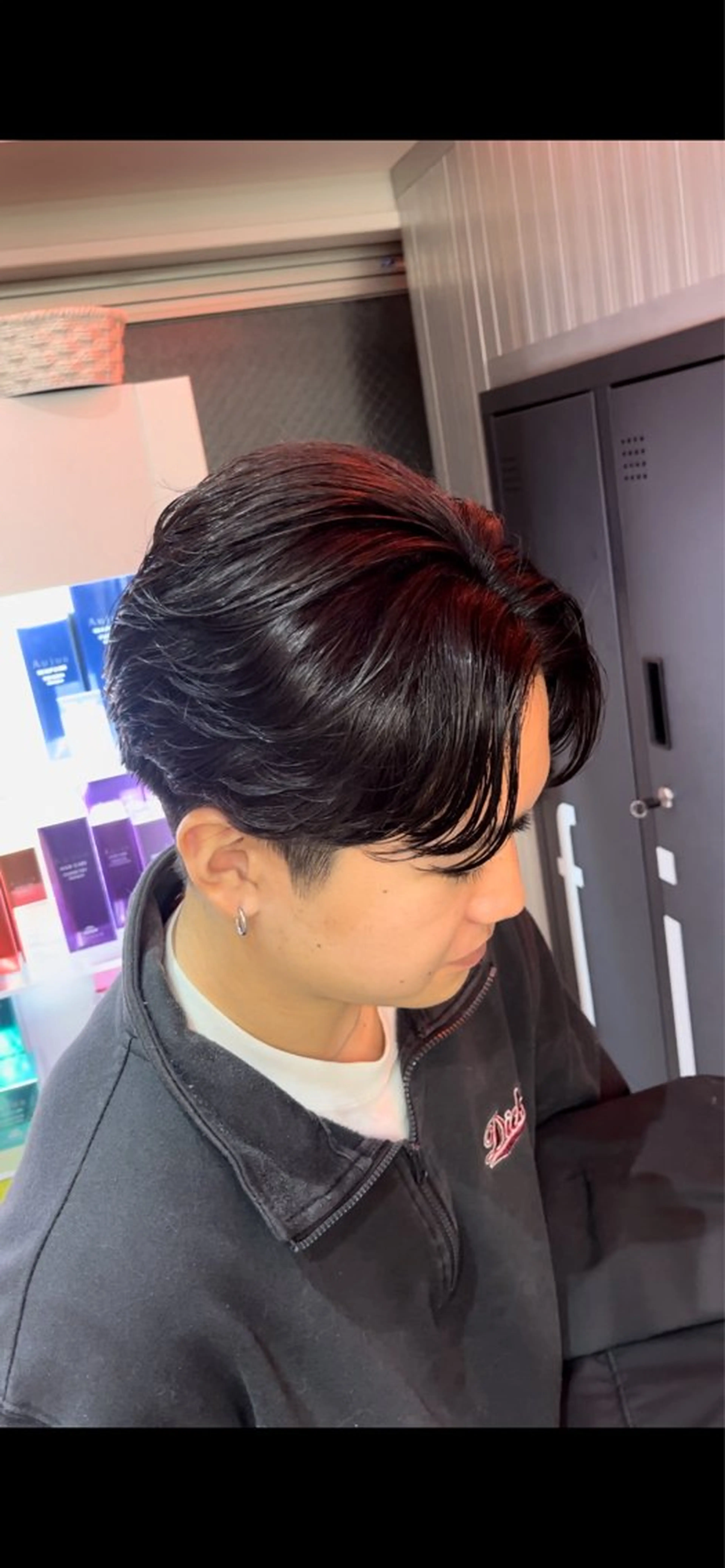 メンズハイトーン 北斗💍レイヤーのヘアスタイル