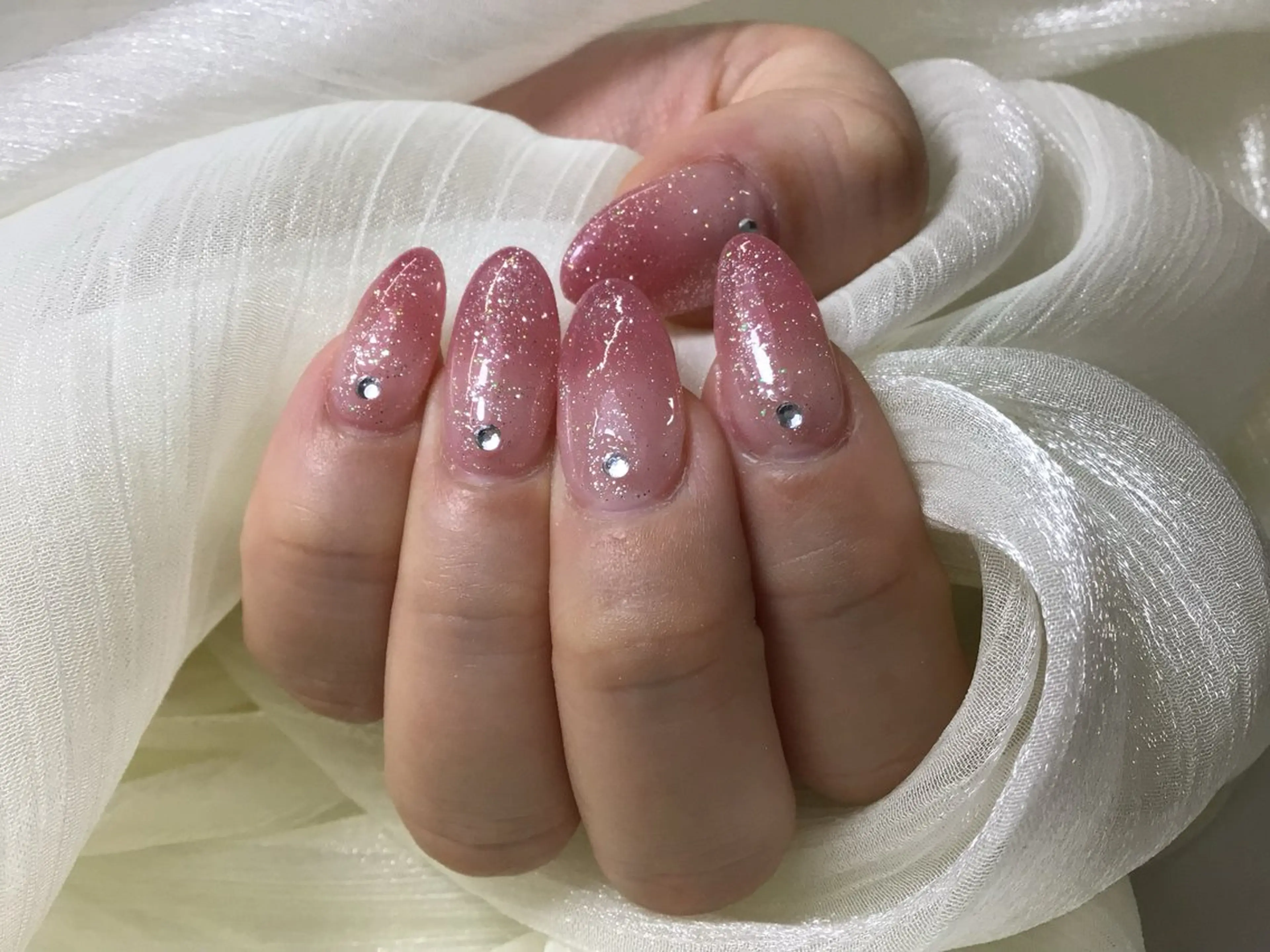 ネイル ピンク WHITE NAIL 梅田店 nozomiのネイルデザイン