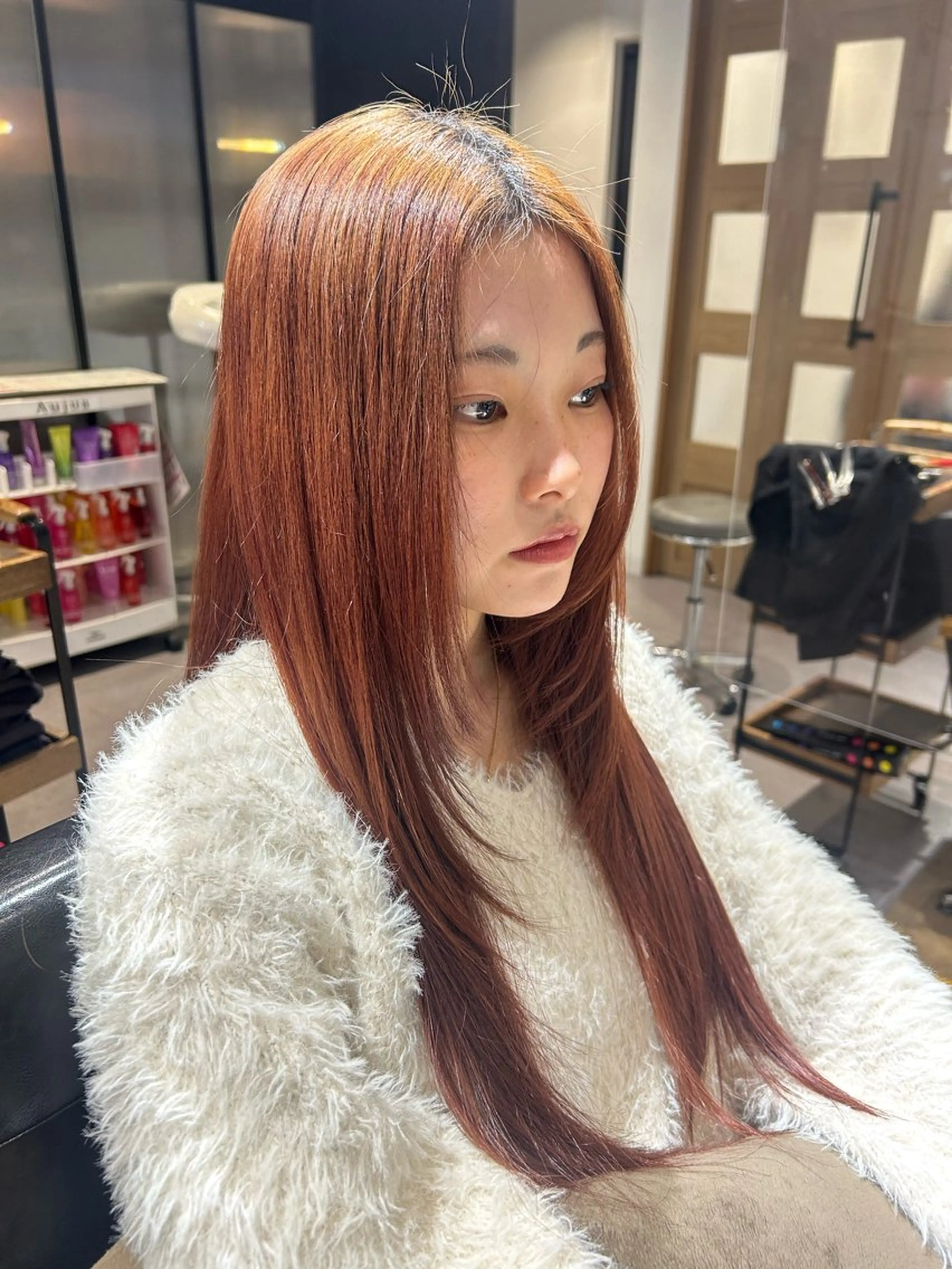 ロング カット 金澤 七海のヘアスタイル