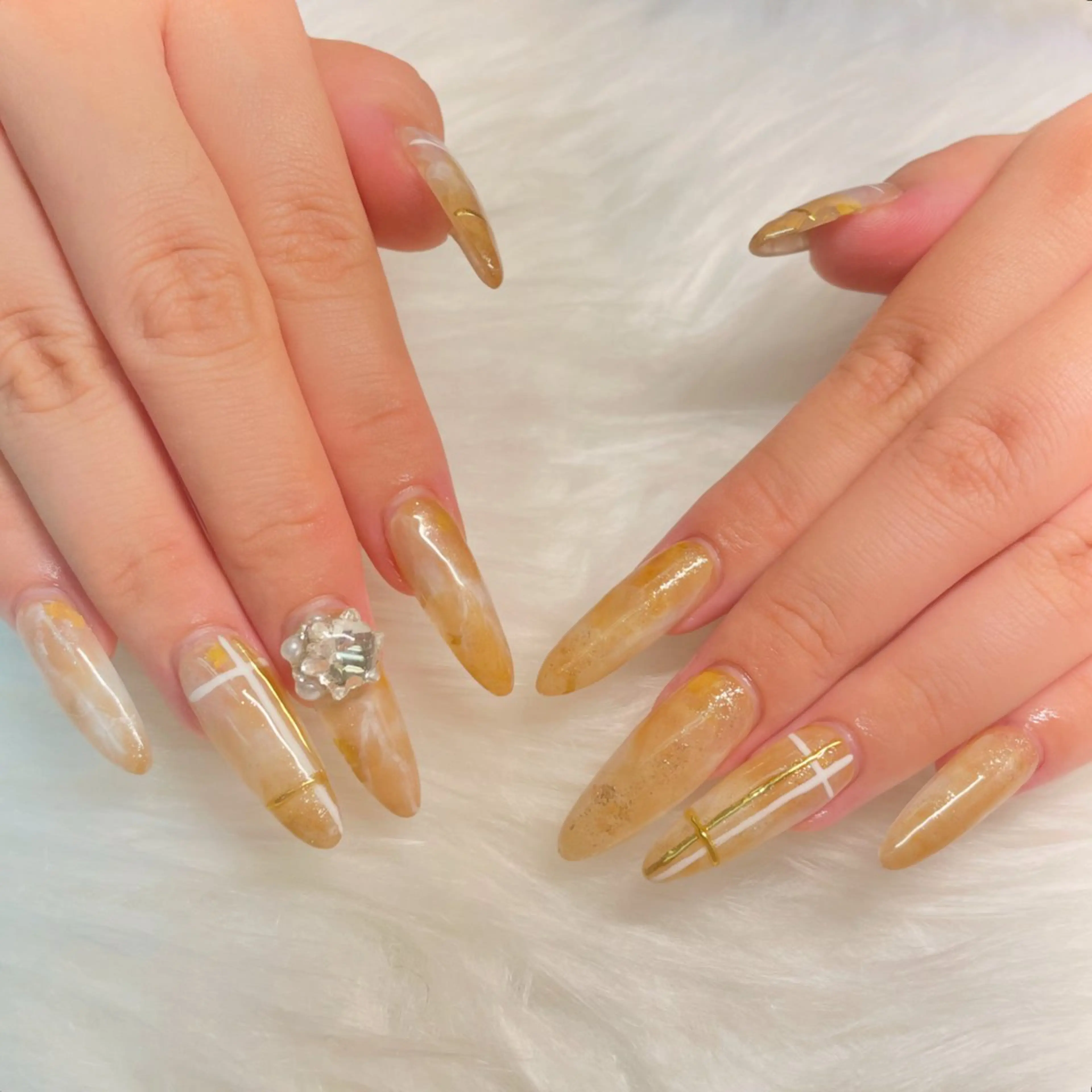 ネイル ハイビスカス ネイルサロンのネイルデザイン