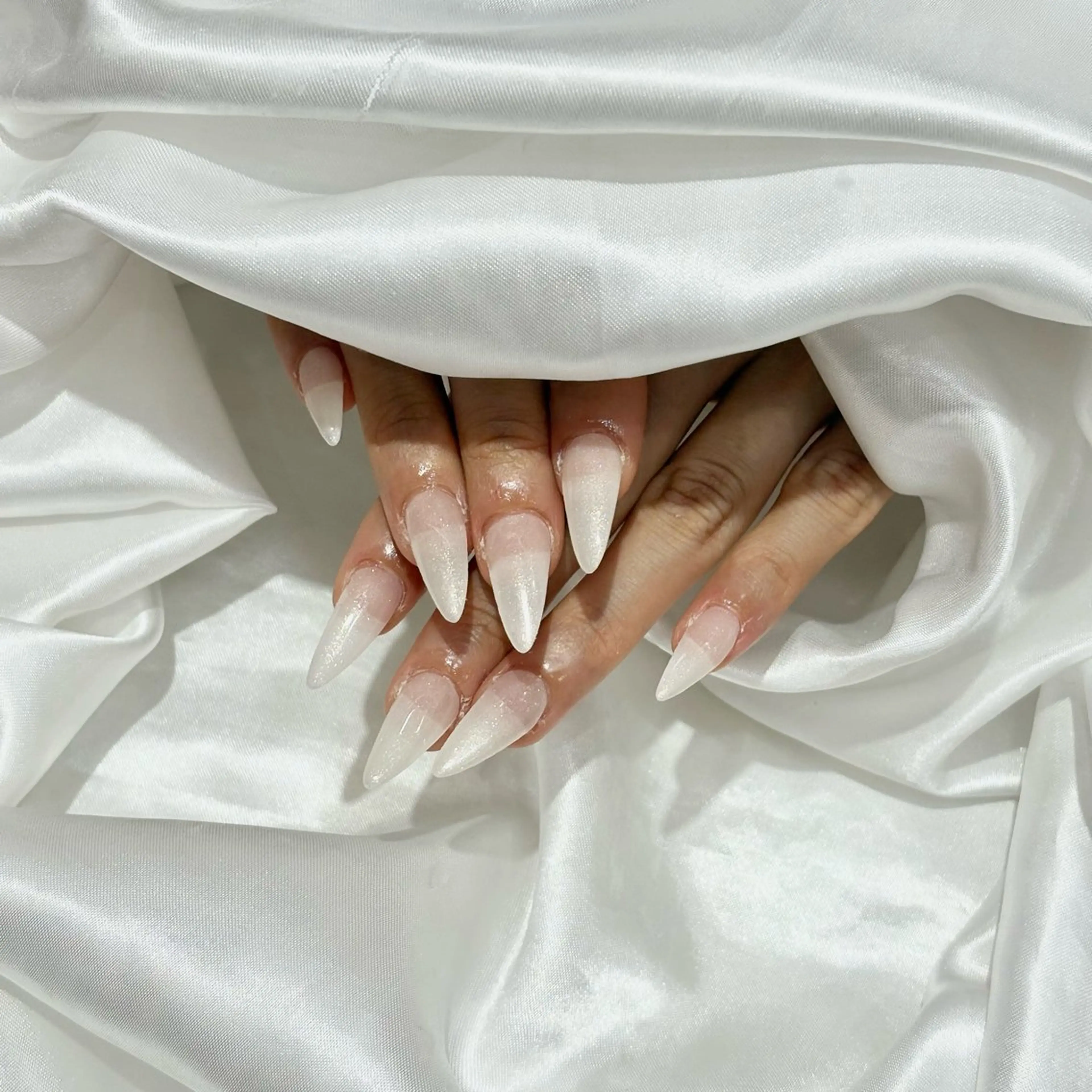 ネイル ハンドネイル WISTERIA sahoのネイルデザイン