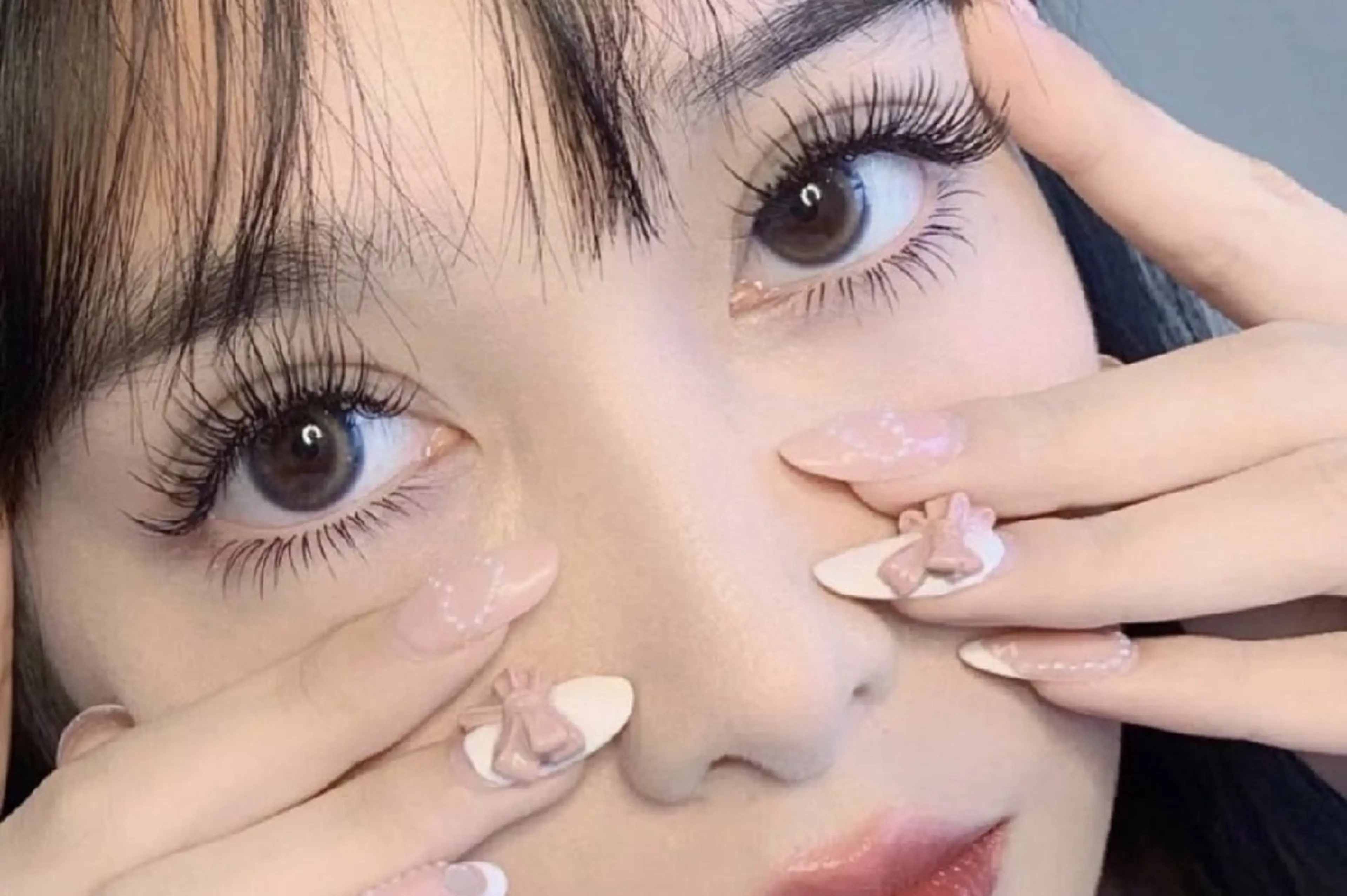 3Dボリュームラッシュ300本/400本  初回オフ無料（LED＋1100）の写真