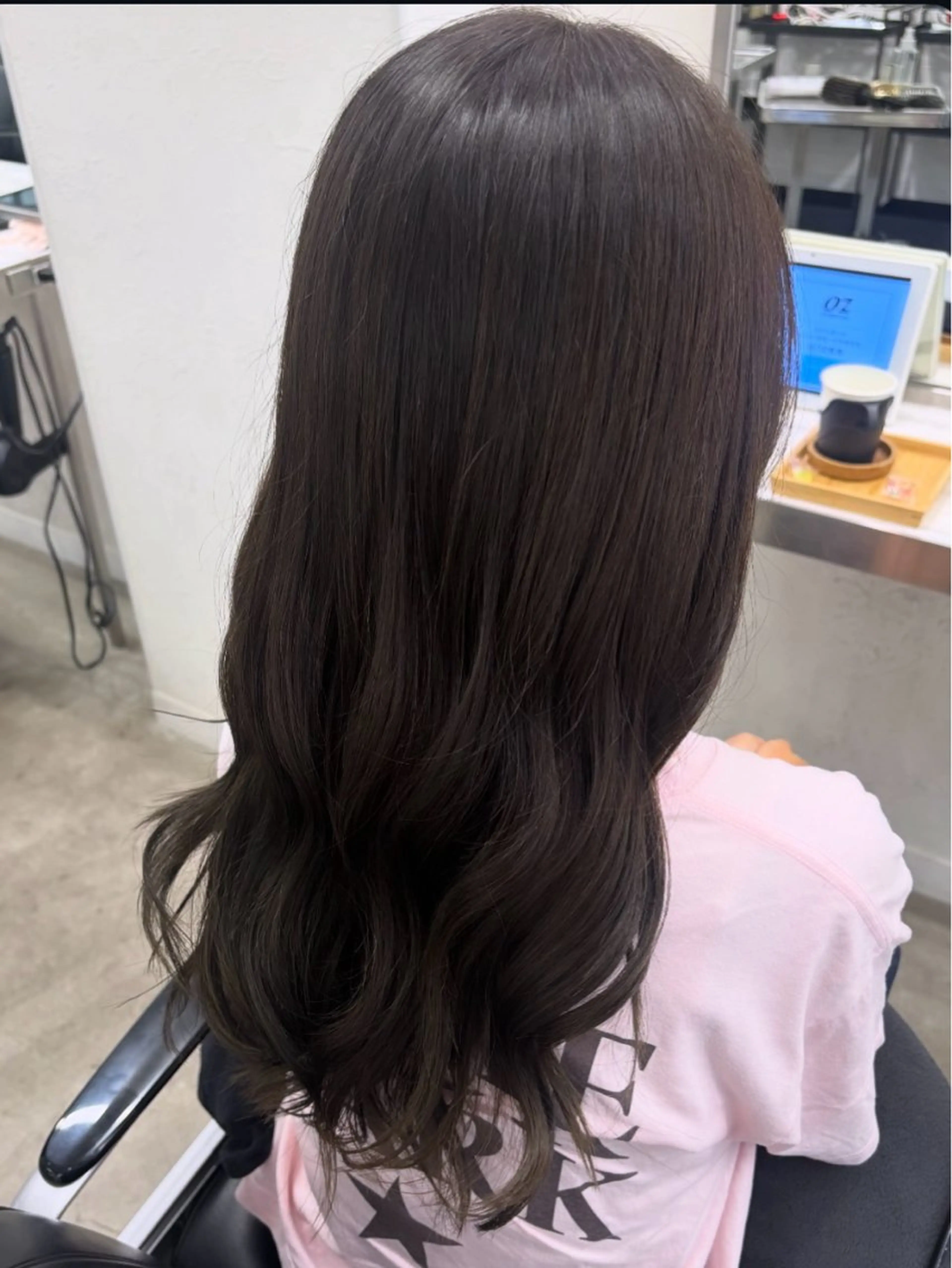 ロング ヘアカラー 韓国ヘア🇰🇷 HINAのマツエク・マツパデザイン